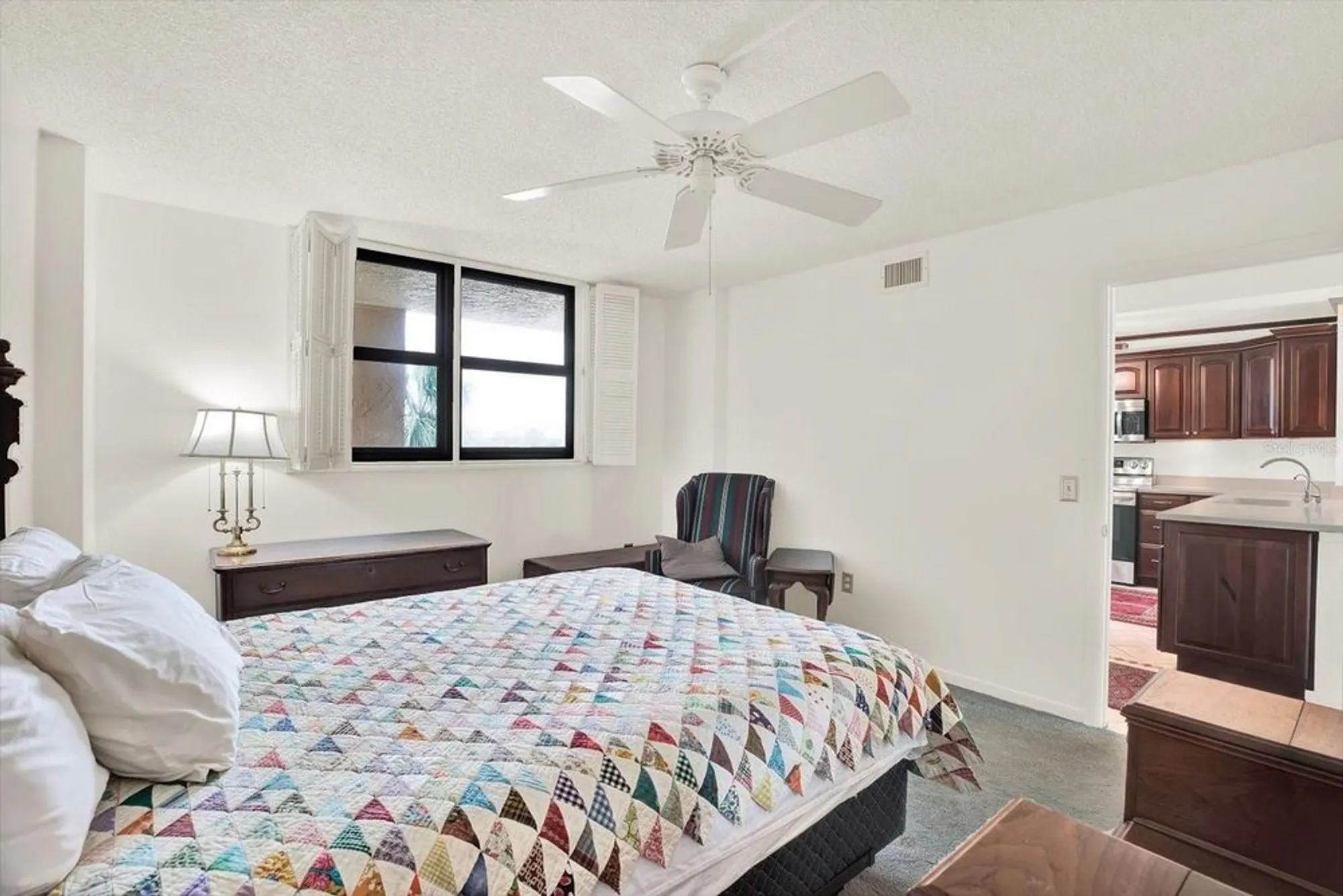 Property Slideshow image 19 of 40 | 18304 gulf blvd 219, Redington Shores, FL, 33708