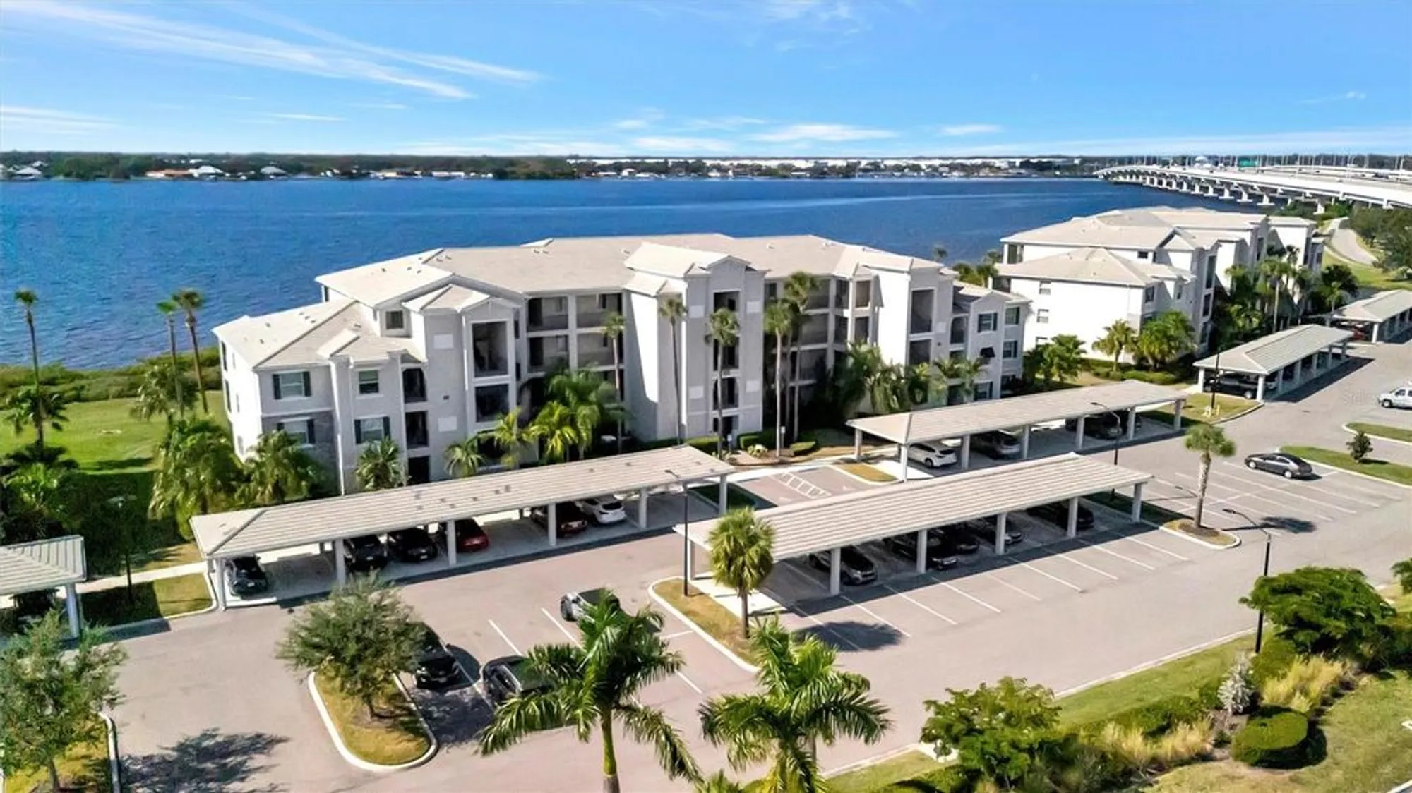Property Slideshow image 38 of 67 | 1020 tidewater shores loop 405, Bradenton, FL, 34208