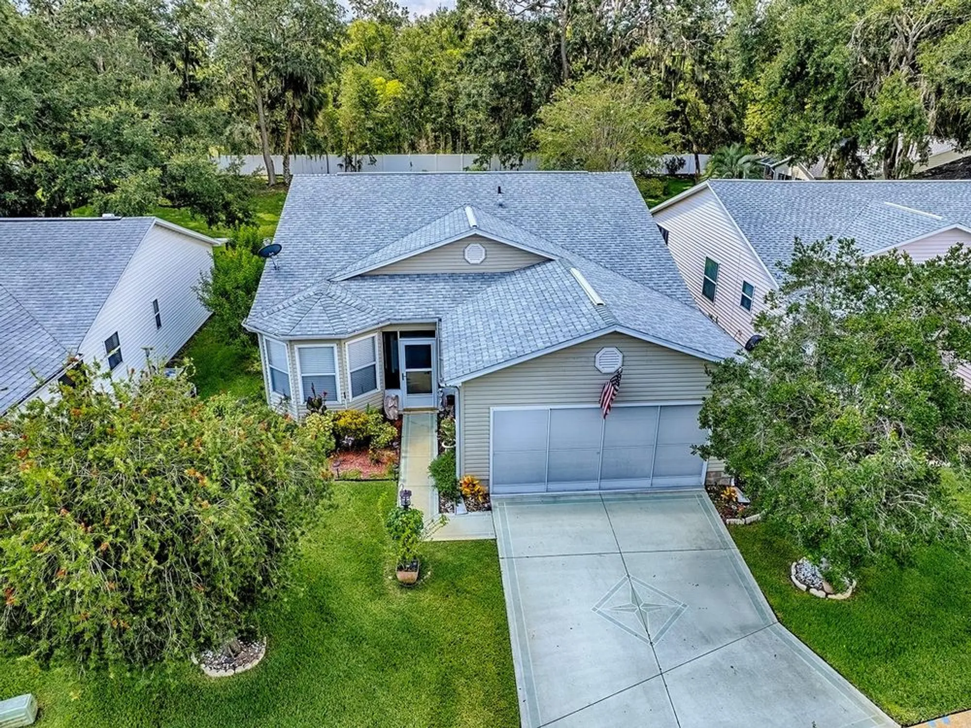 Property Slideshow image 43 of 43 | 642 glen oaks dr, Leesburg, FL, 34748