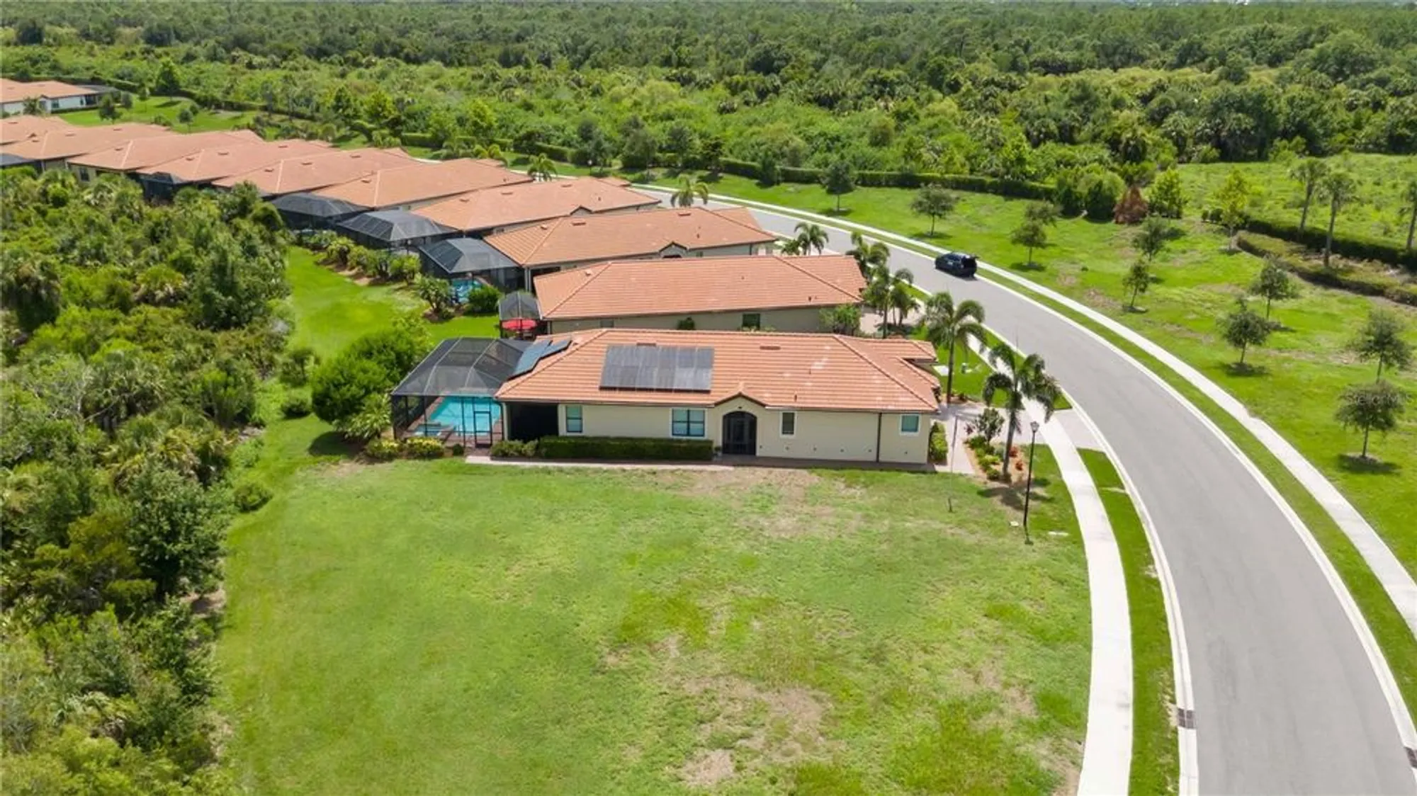 Property Slideshow image 7 of 38 | 24036 spartina dr, Venice, FL, 34293