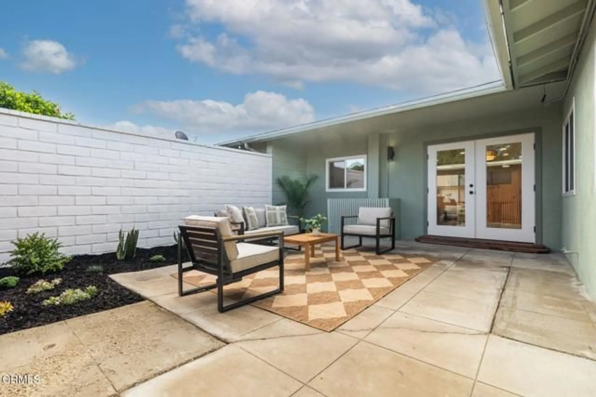 Property Slideshow image 29 of 37 | 241 e fiesta grn, Port Hueneme, CA, 93041