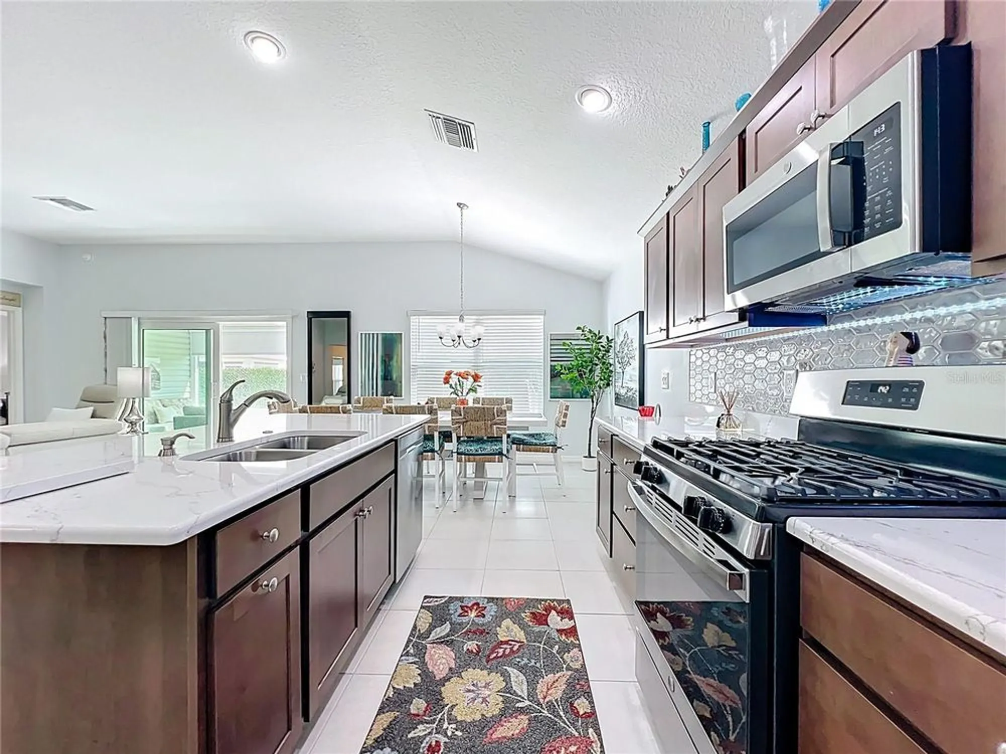 Property Slideshow image 20 of 62 | 6370 danielson loop, The Villages, FL, 32163