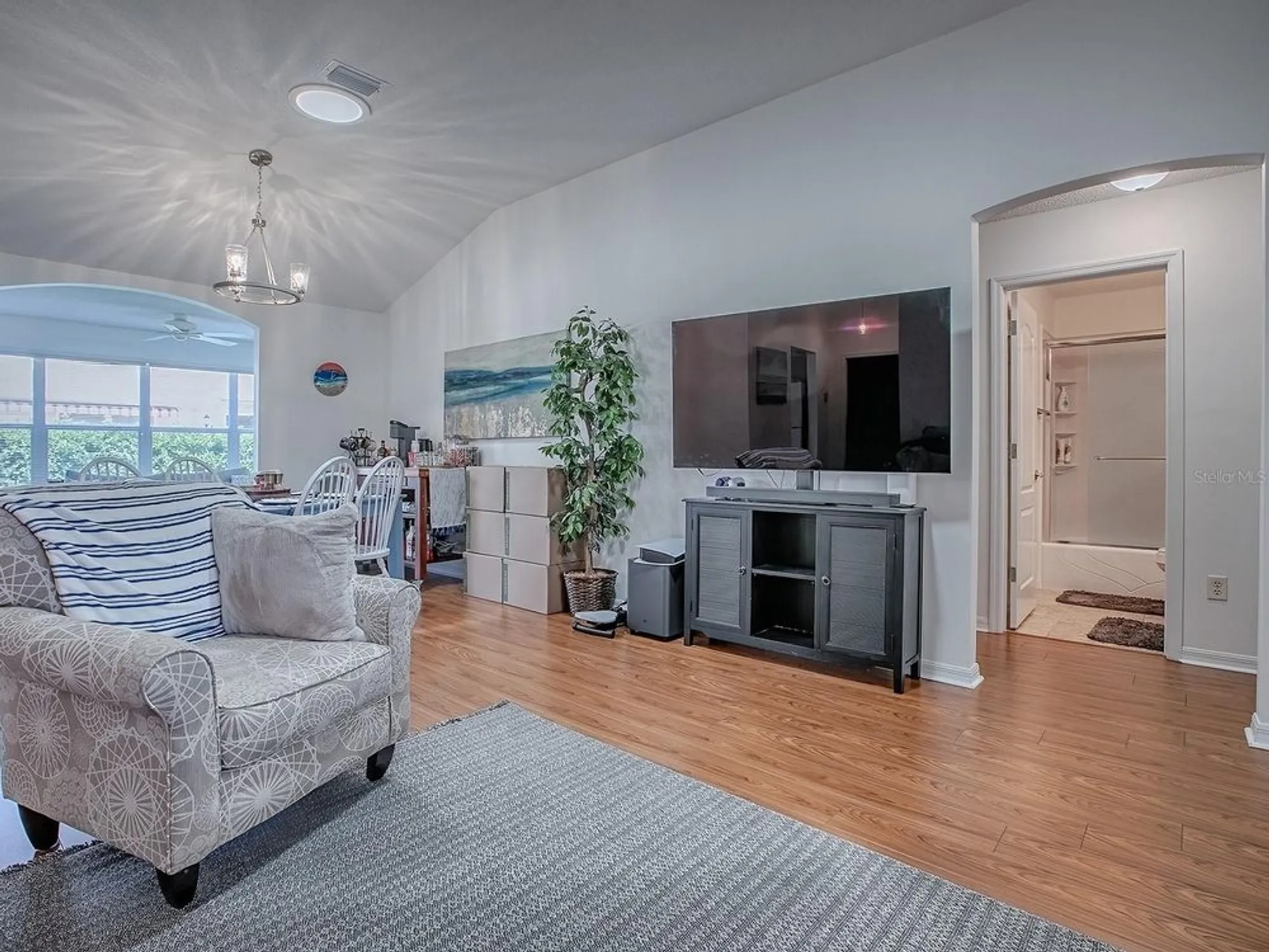 Property Slideshow image 6 of 42 | 2412 merida cir, The Villages, FL, 32162