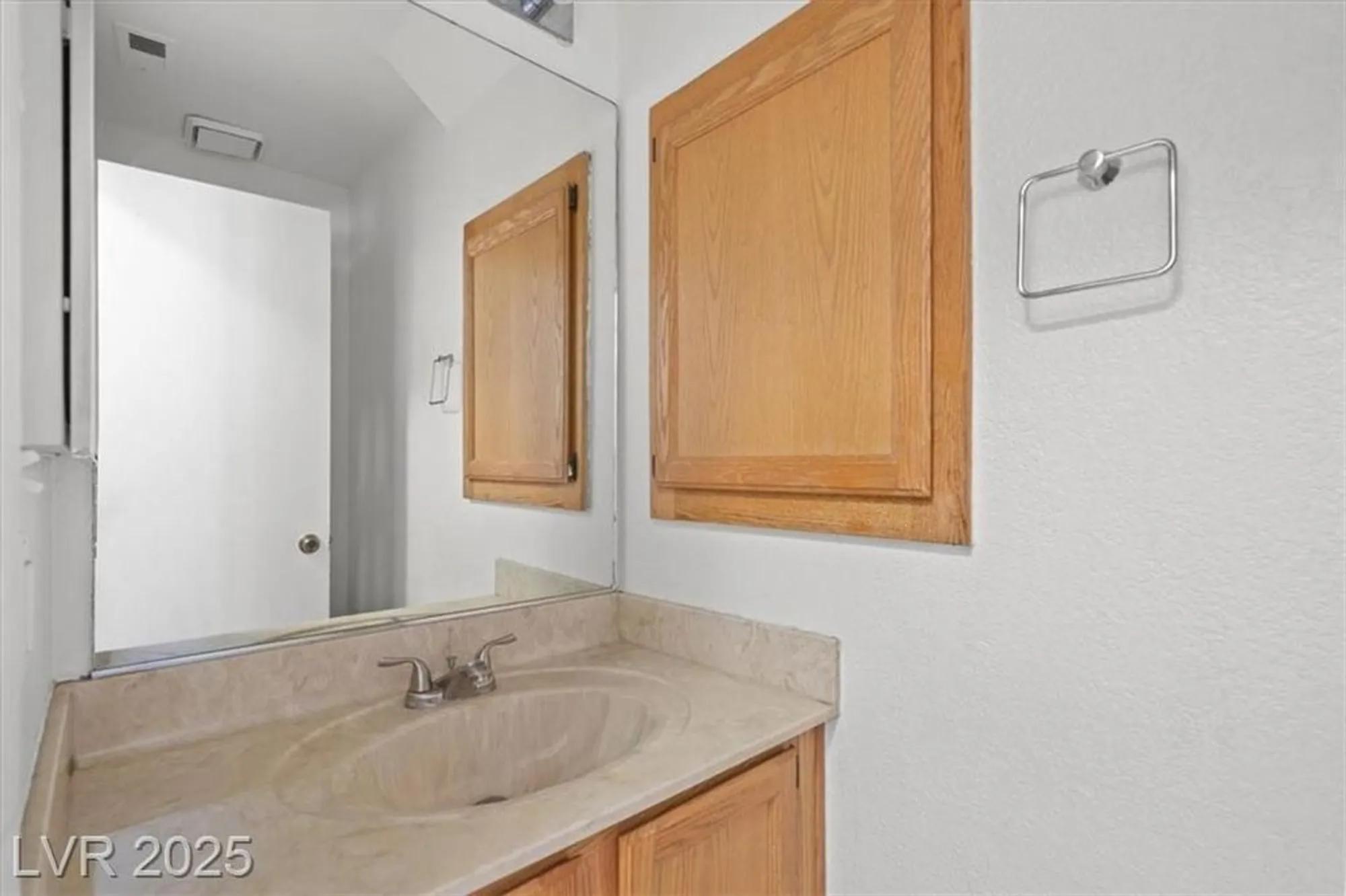 Property Slideshow image 32 of 37 | 4833 fiesta lakes st, Las Vegas, NV, 89130