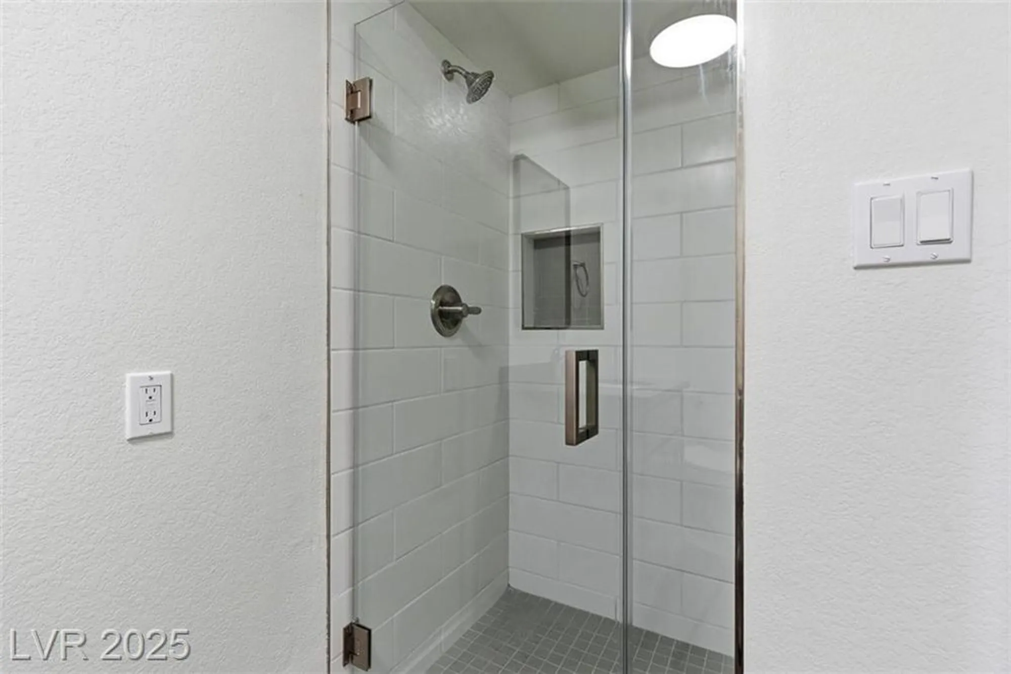 Property Slideshow image 12 of 34 | 2851 s valley view blvd 1141a, Las Vegas, NV, 89102