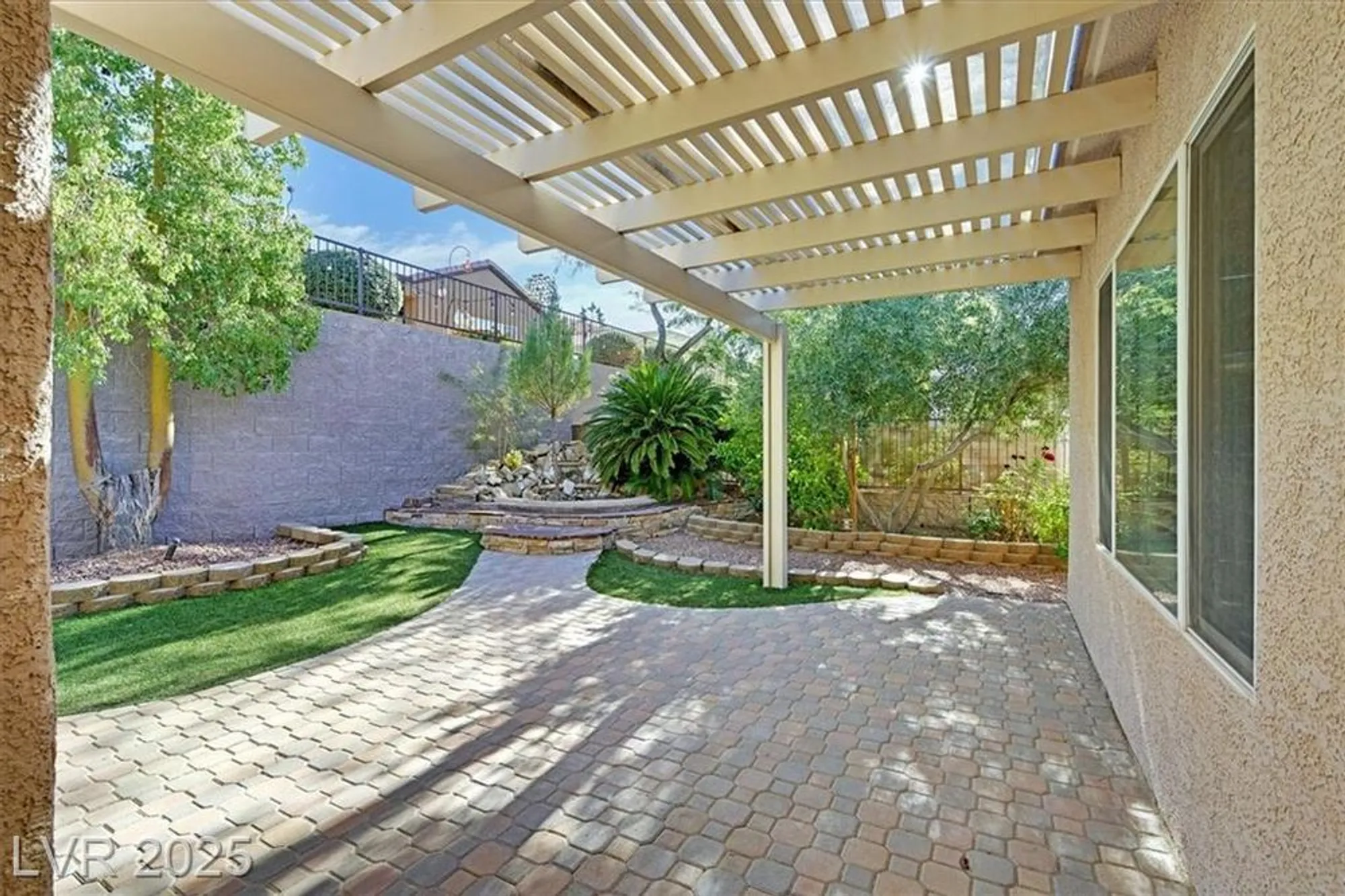 Property Slideshow image 21 of 40 | 2164 sawtooth mountain dr, Henderson, NV, 89044