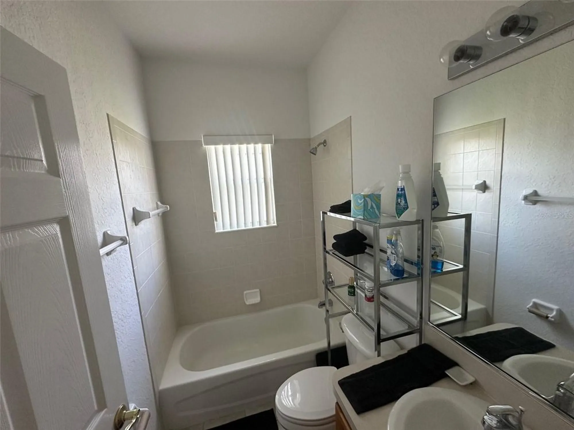 Property Slideshow image 17 of 33 | 24308 westgate blvd, Punta Gorda, FL, 33980