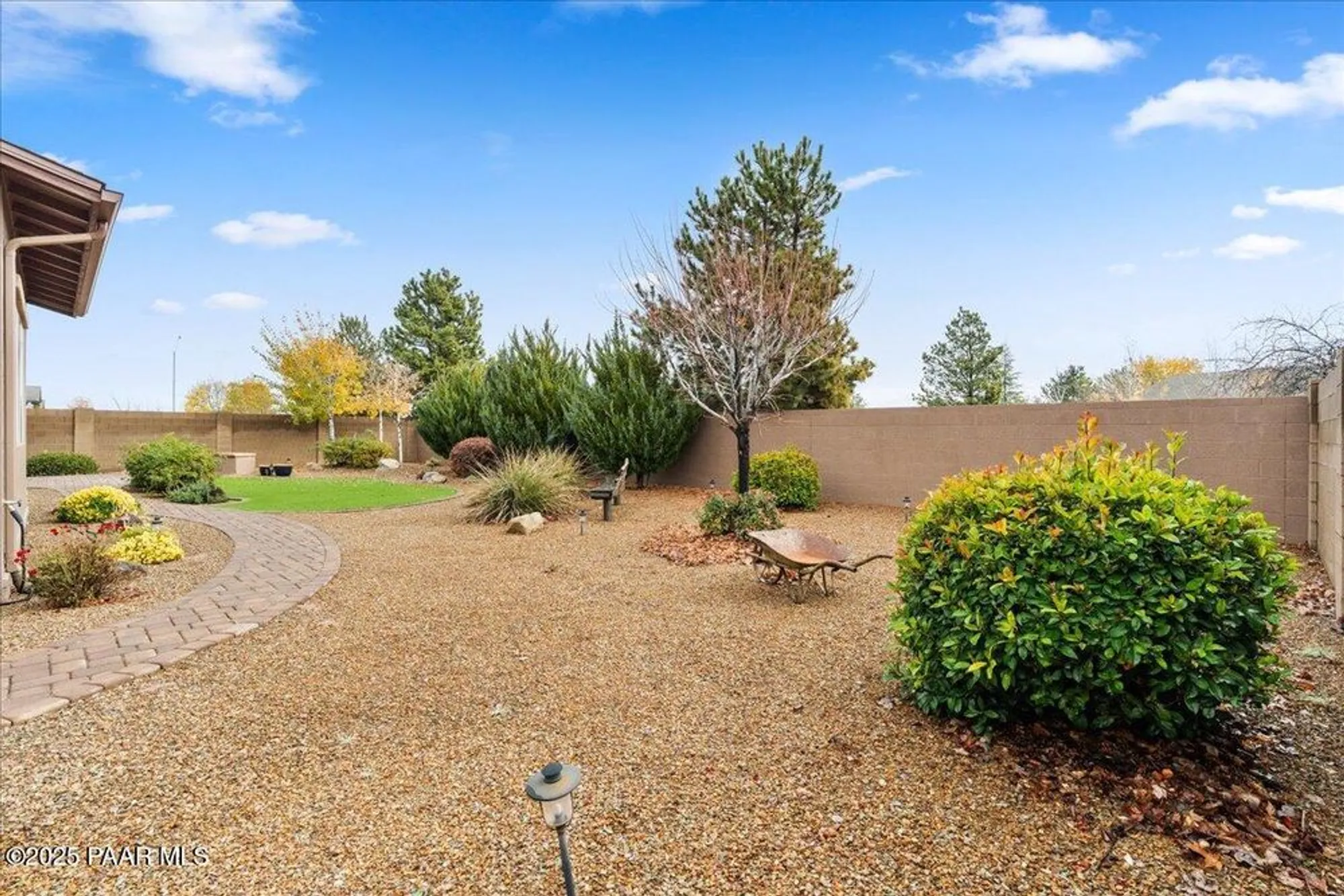 Property Slideshow image 27 of 32 | 8375 n pepperbox rd, Prescott Valley, AZ, 86315