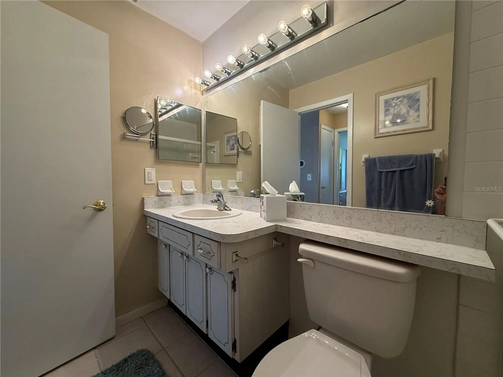 Property Slideshow image 17 of 42 | 8215 burgundy dr n # 8215, Pinellas Park, FL, 33781