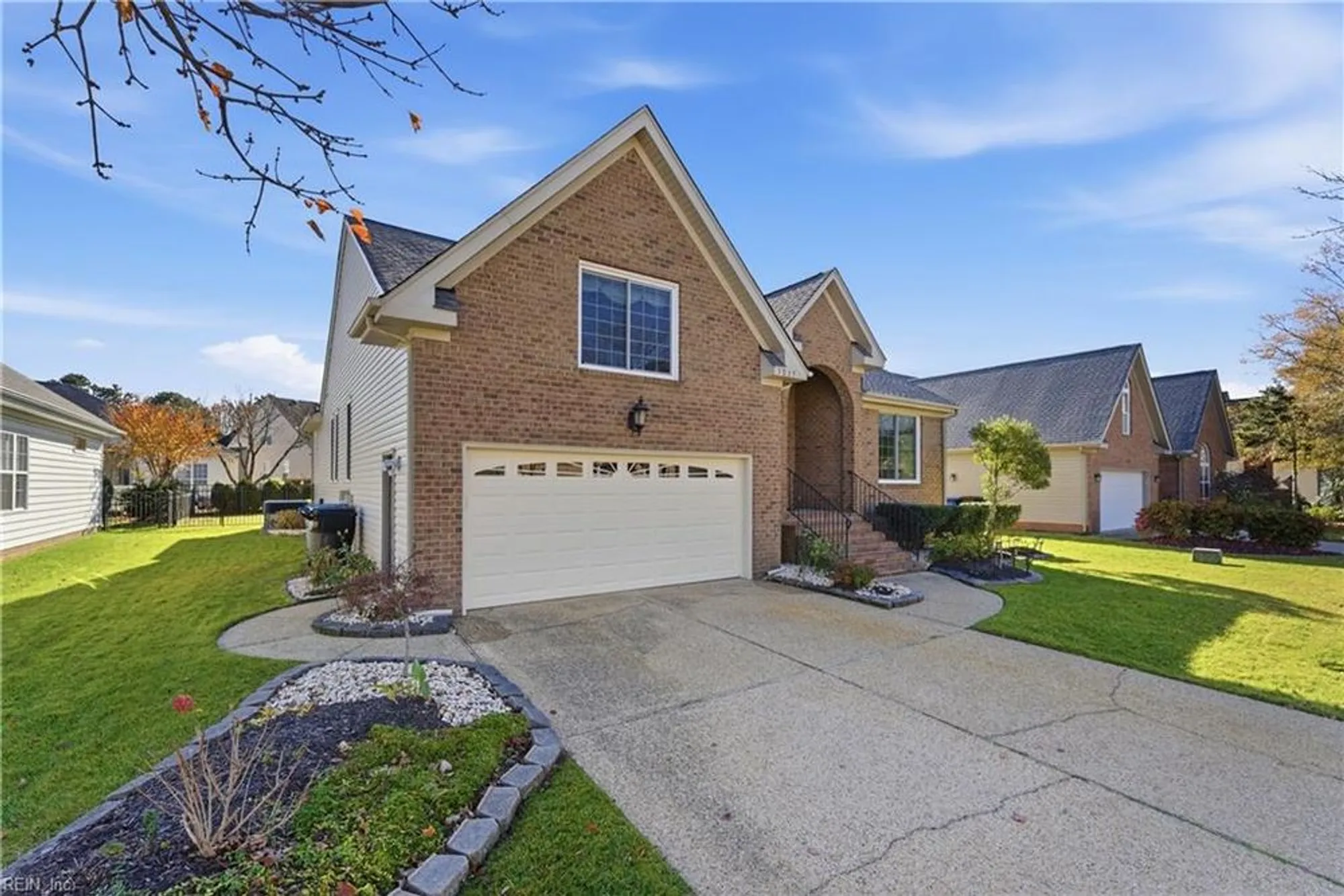 Property Slideshow image 2 of 44 | 3237 gallahad dr, Virginia Beach, VA, 23456