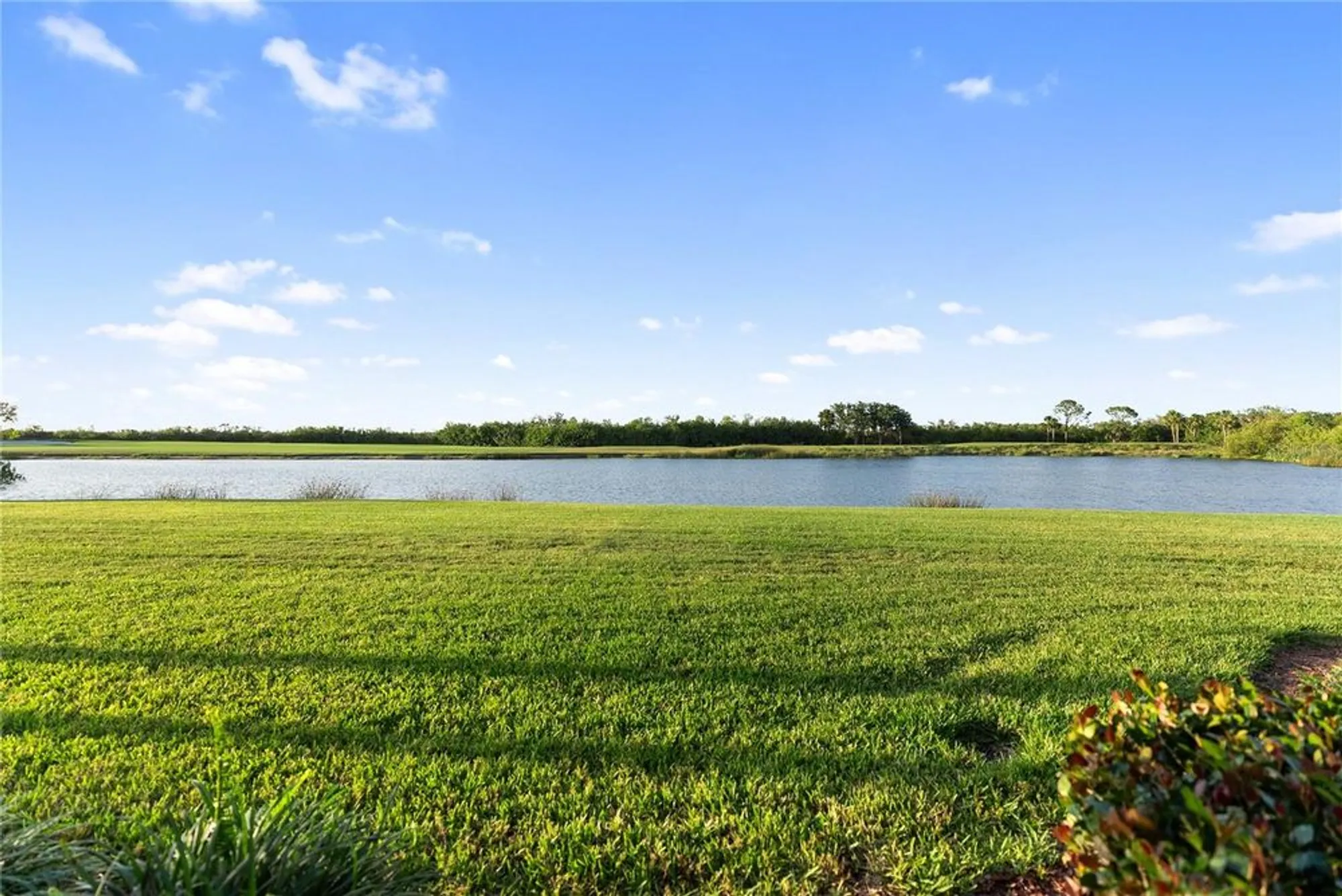 Property Slideshow image 51 of 93 | 7235 river hammock dr unit 103, Bradenton, FL, 34212