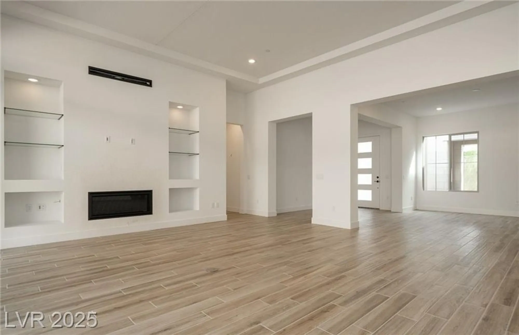 Property Slideshow image 6 of 10 | 189 mirage view dr, Henderson, NV, 89011