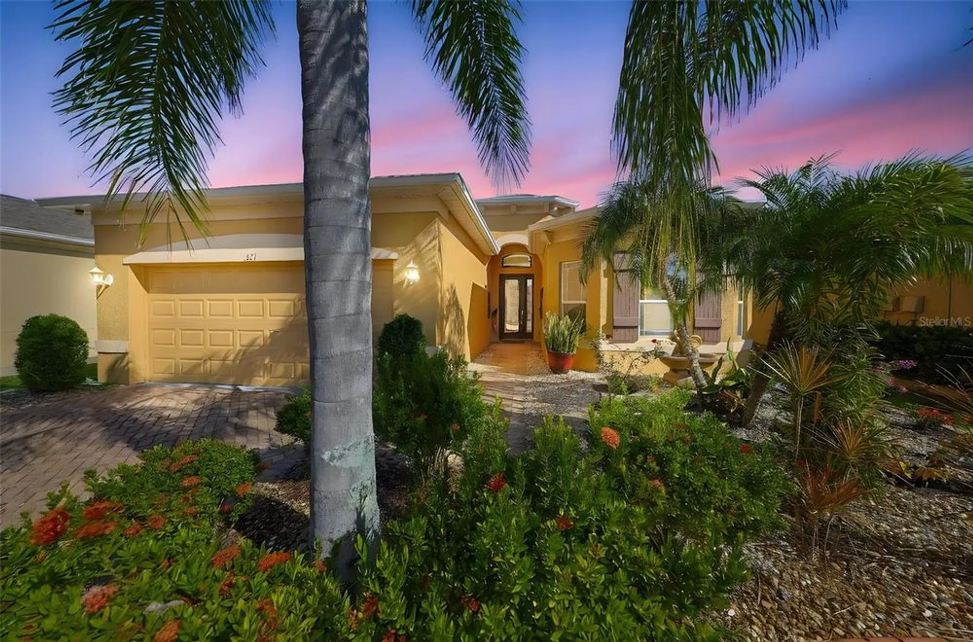 Property Slideshow image 4 of 42 | 321 siena vista pl, Sun City Center, FL, 33573
