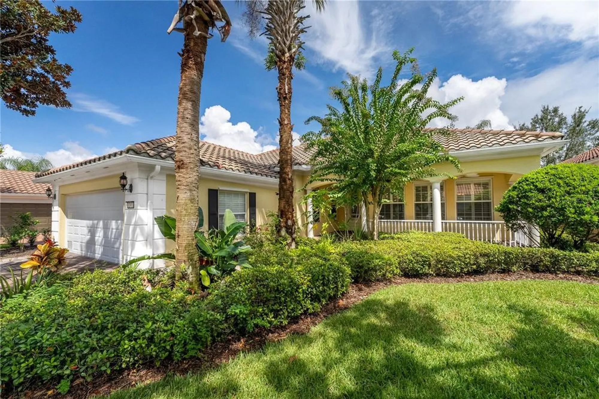 Property Slideshow image 11 of 79 | 12021 jewel fish ln, Orlando, FL, 32827