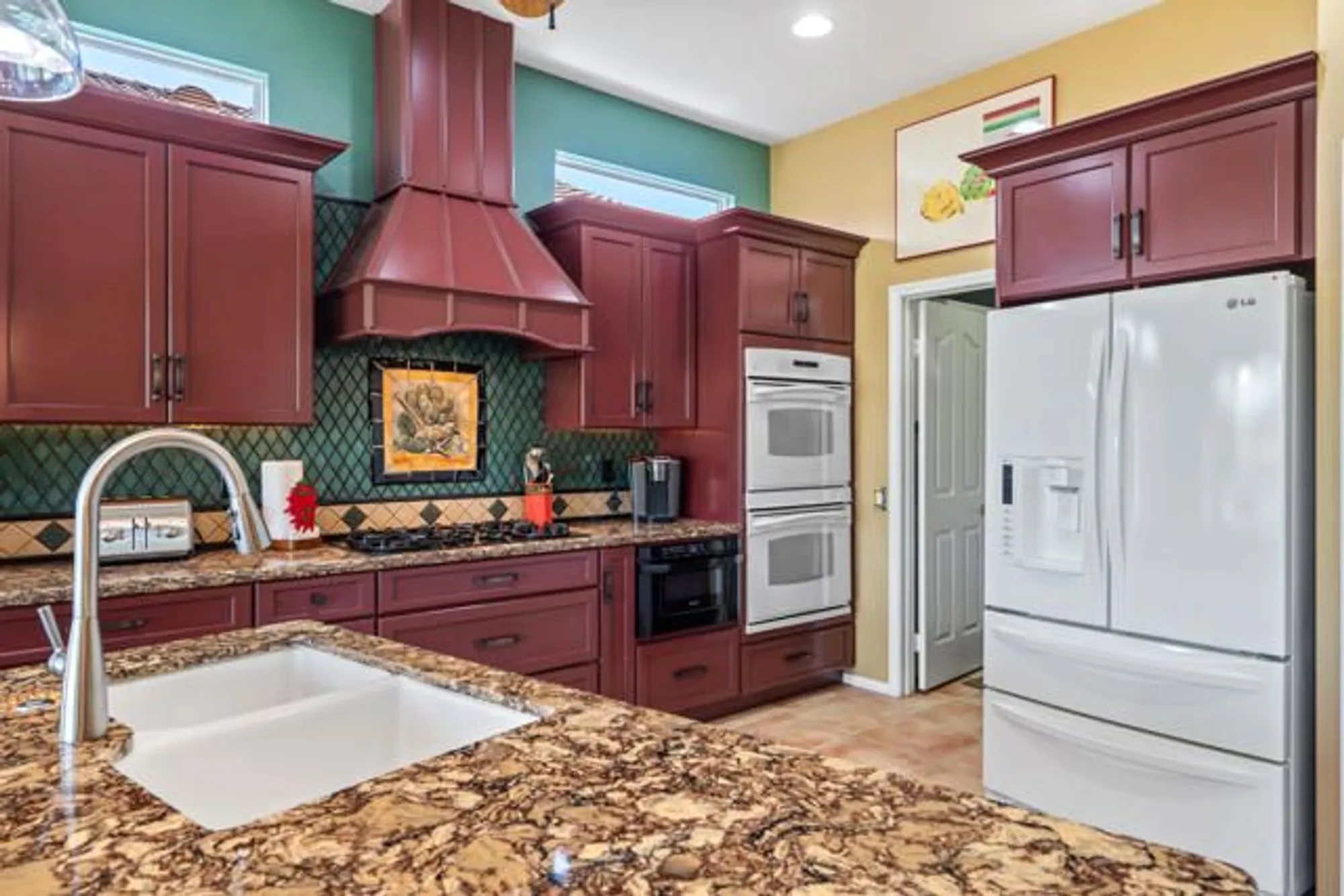 Property Slideshow image 19 of 56 | 80426 muirfield dr, Indio, CA, 92201