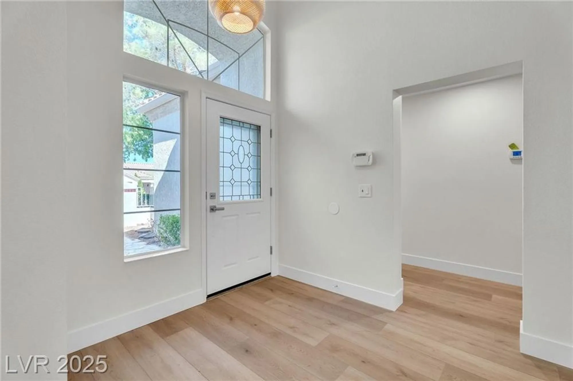 Property Slideshow image 28 of 61 | 8537 glenmount dr, Las Vegas, NV, 89134