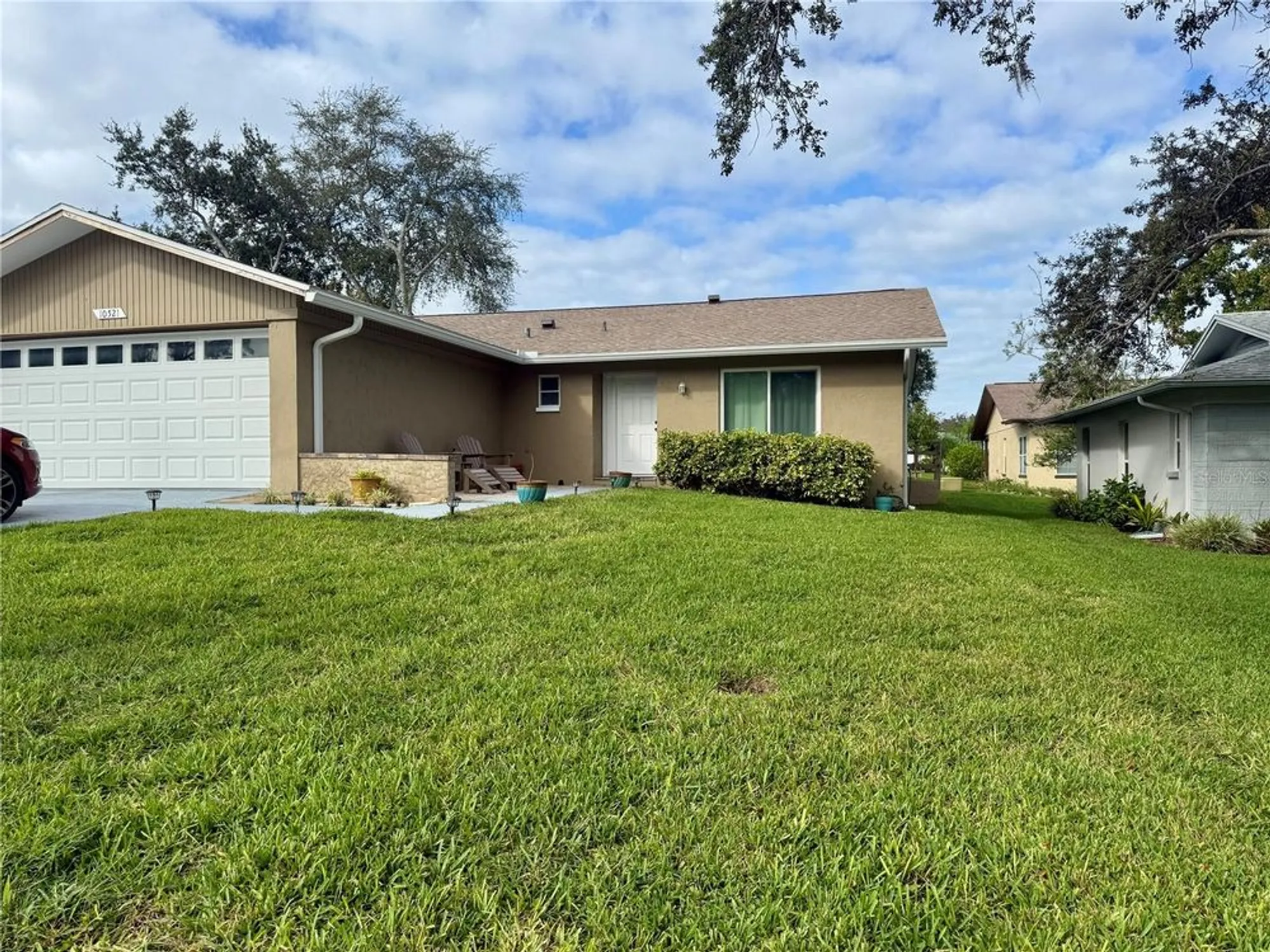 Property Slideshow image 1 of 18 | 10521 mira vista dr, Port Richey, FL, 34668