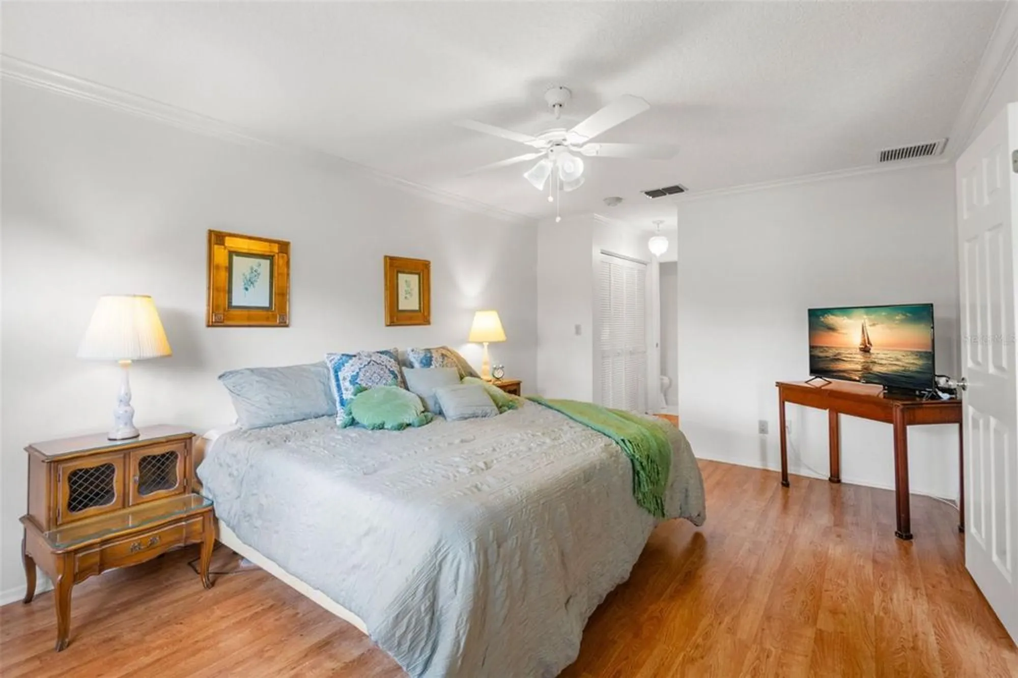 Property Slideshow image 28 of 61 | 1012 dunrobin dr d, Palm Harbor, FL, 34684