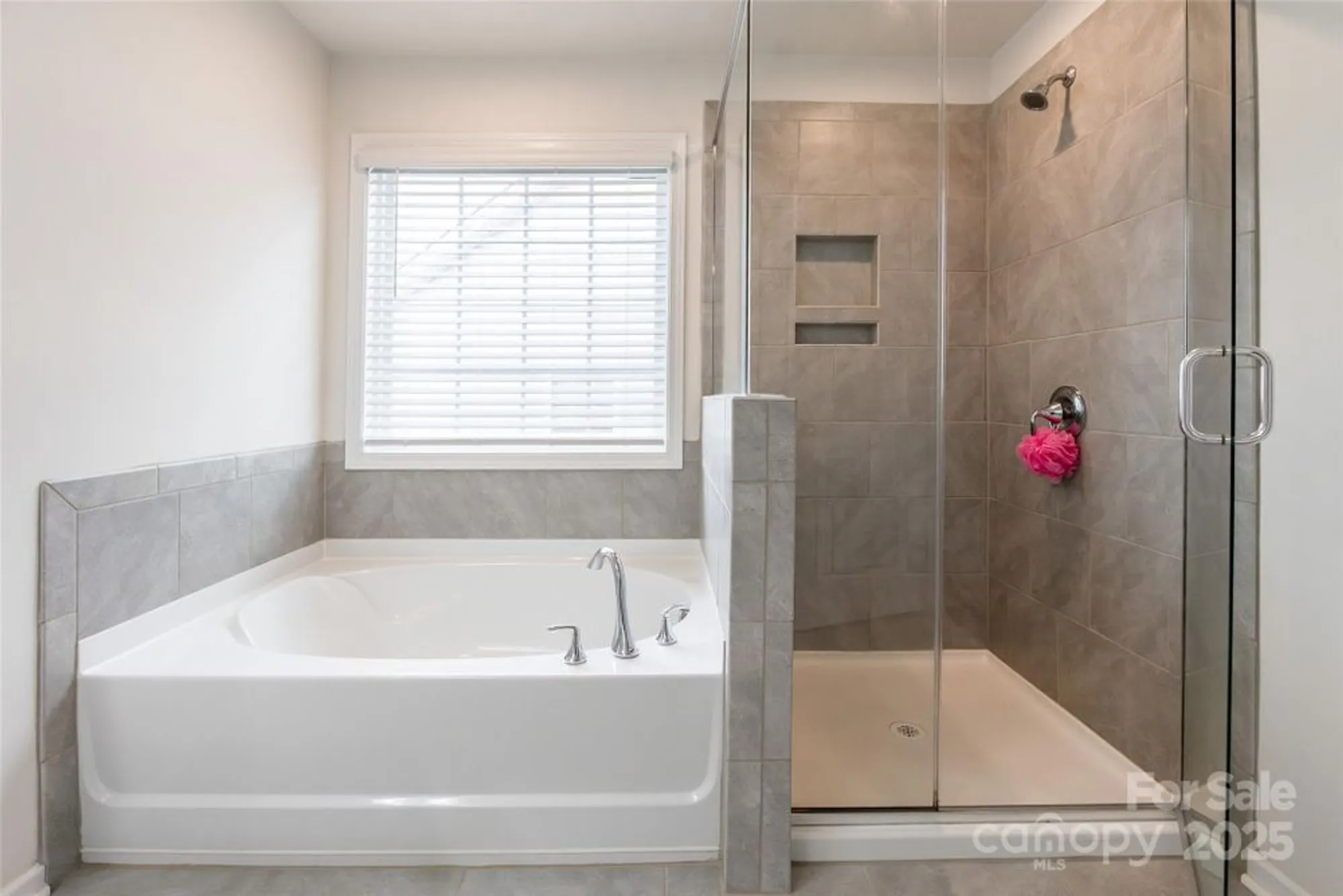 Property Slideshow image 24 of 44 | 1718 santa clara trce, Clover, SC, 29710
