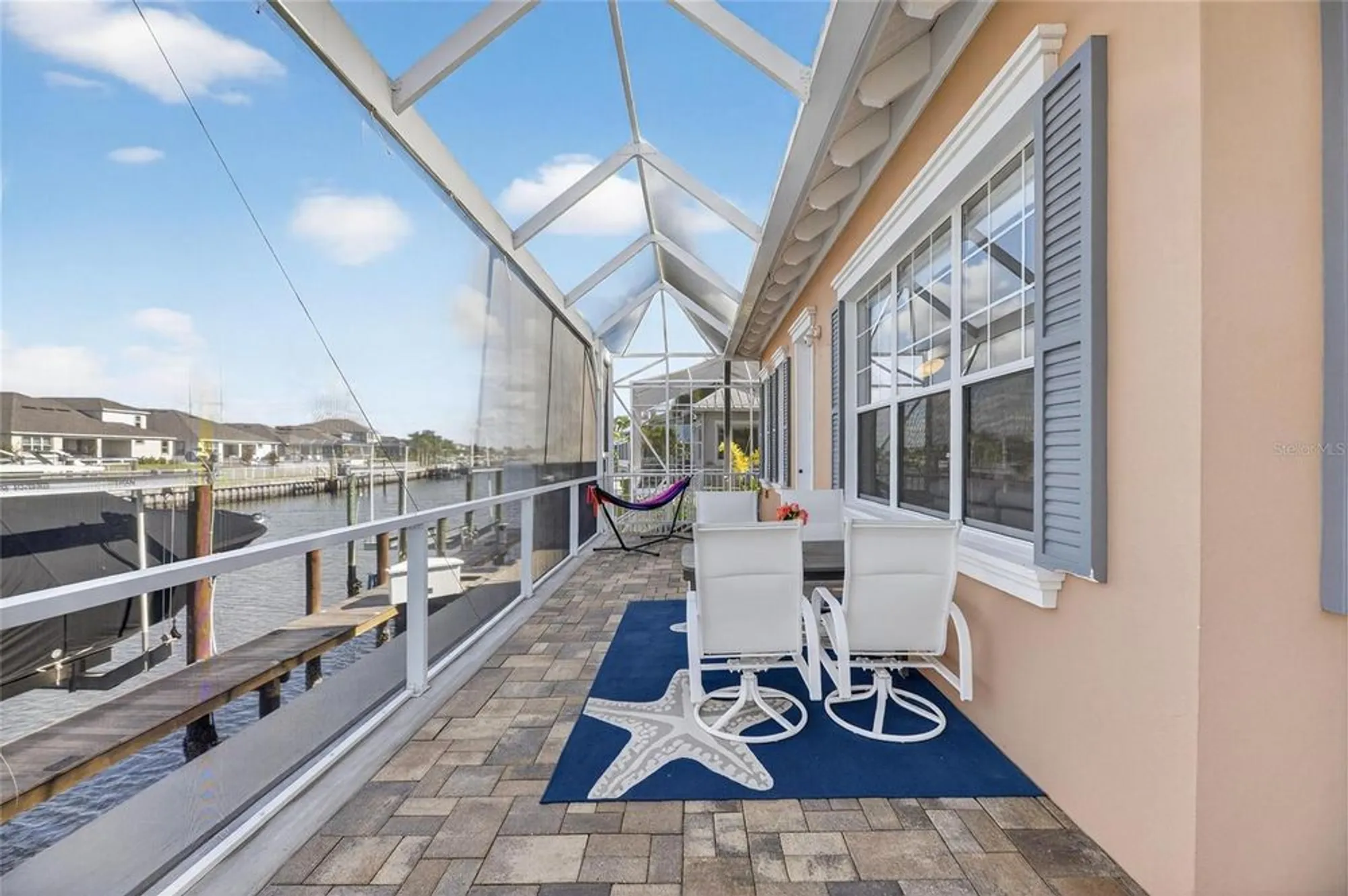 Property Slideshow image 74 of 99 | 719 islebay dr, Apollo Beach, FL, 33572