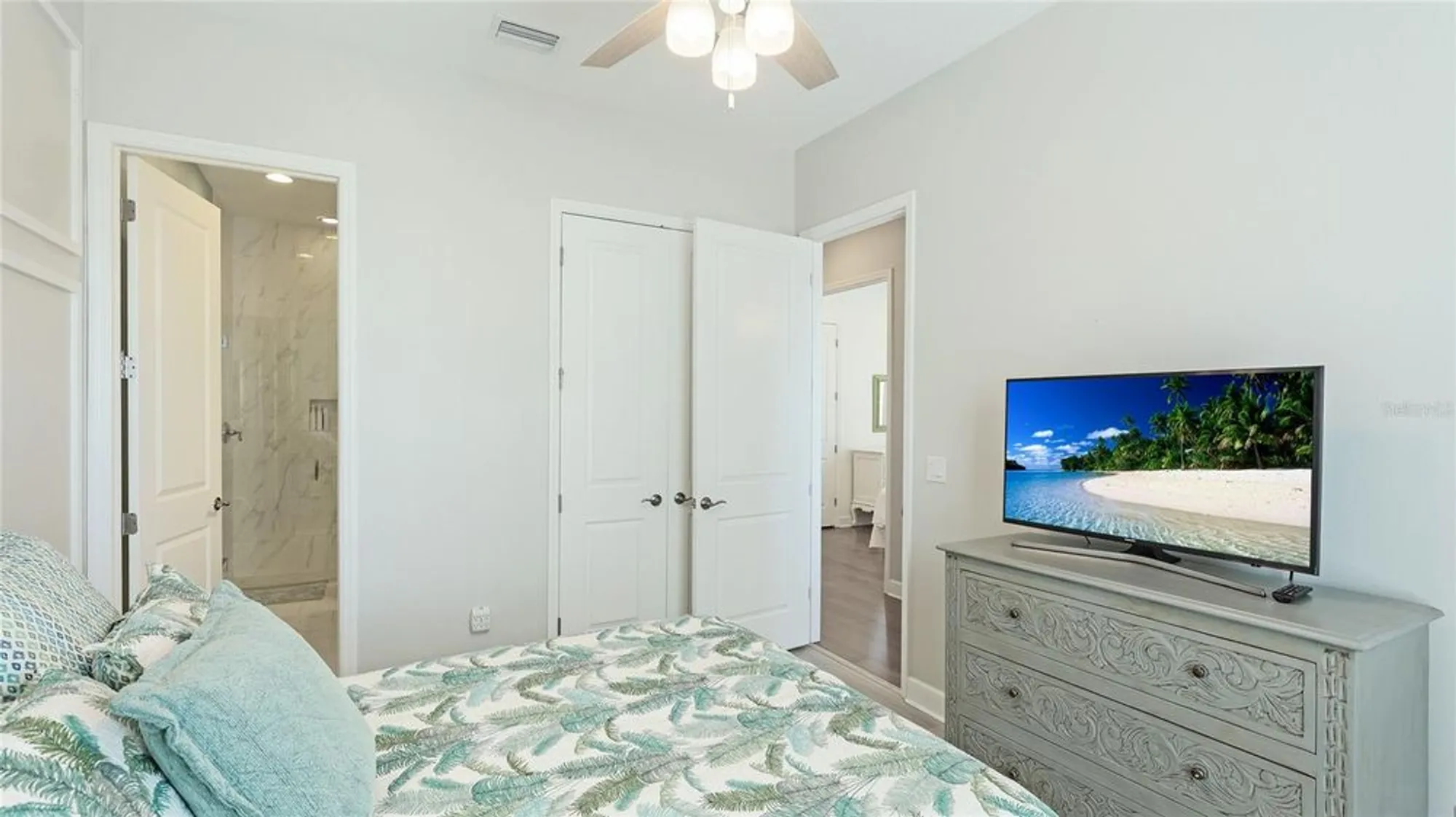 Property Slideshow image 21 of 41 | 283 saint lucia dr unit 101, Bradenton, FL, 34209