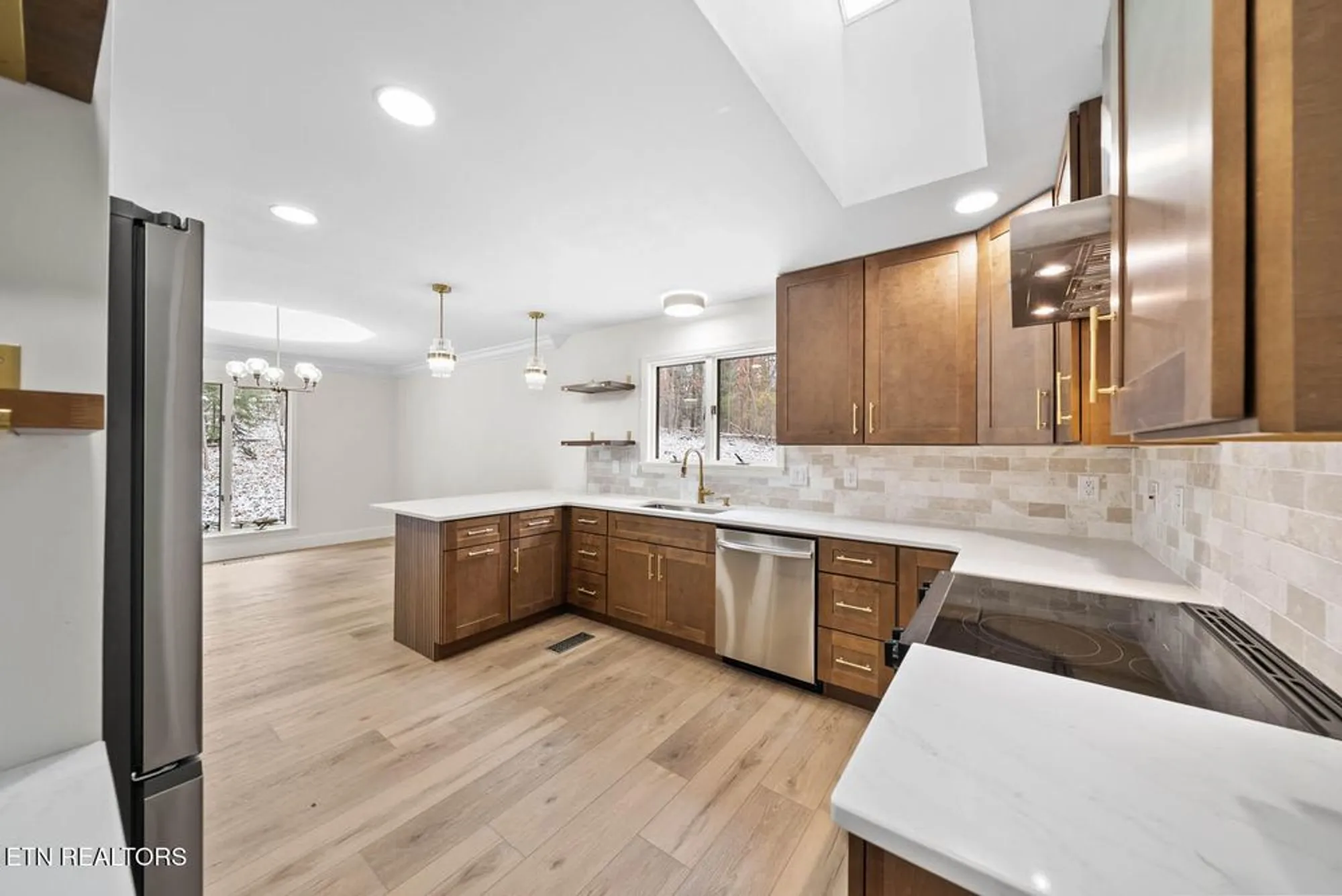 Property Slideshow image 9 of 24 | 119 juniper dr, Crossville, TN, 38558