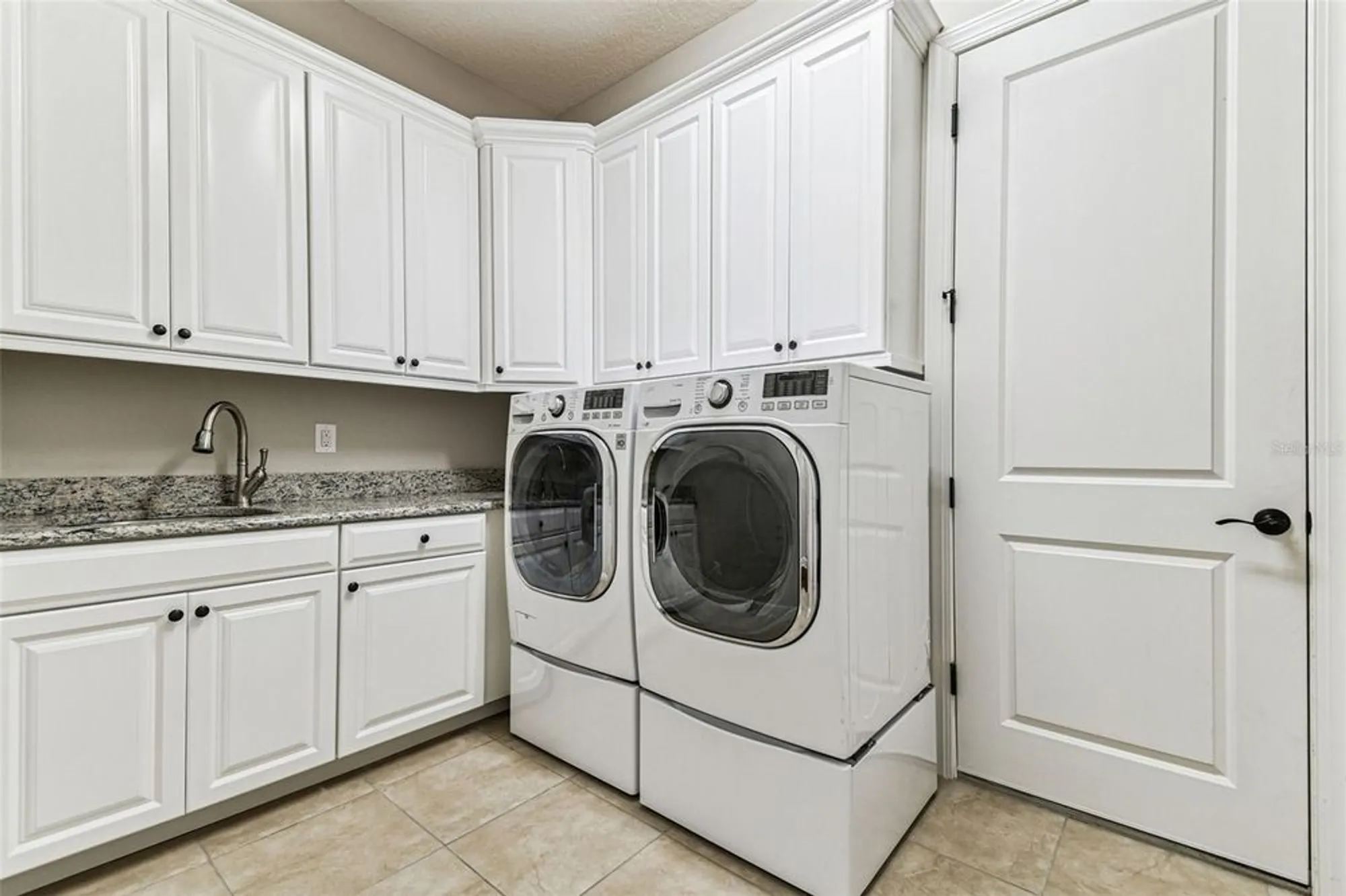 Property Slideshow image 36 of 79 | 8548 grand alberato rd, Tampa, FL, 33647