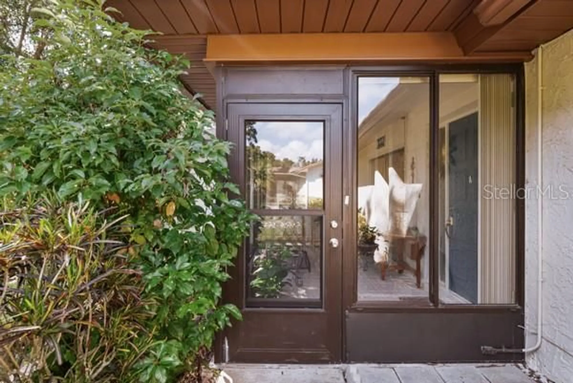 Property Slideshow image 4 of 33 | 2150 shelly dr a, Palm Harbor, FL, 34684