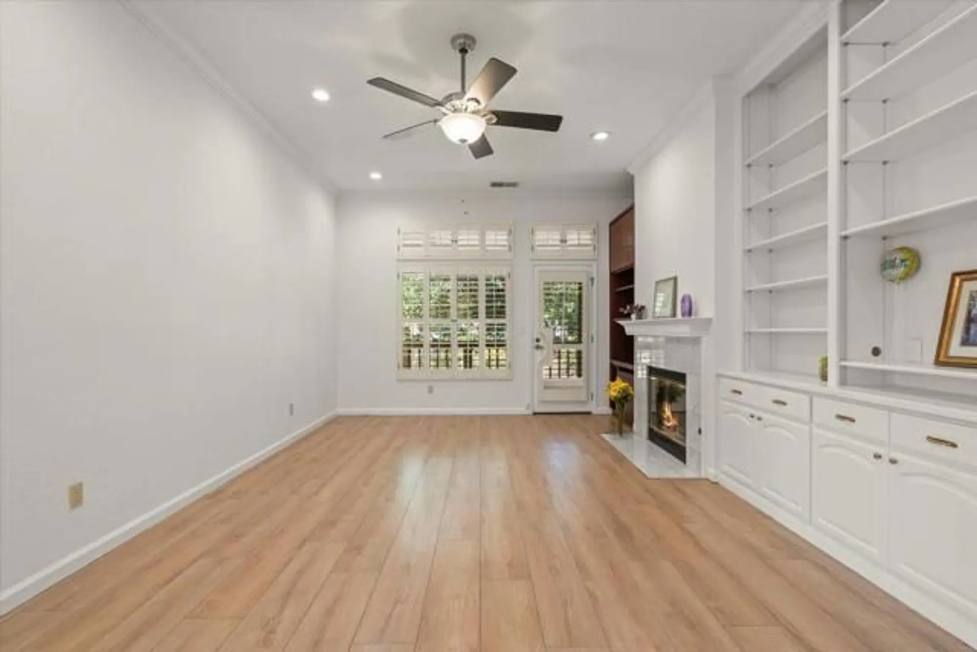 Property Slideshow image 8 of 19 | 7886 moorfoot ct, San Jose, CA, 95135