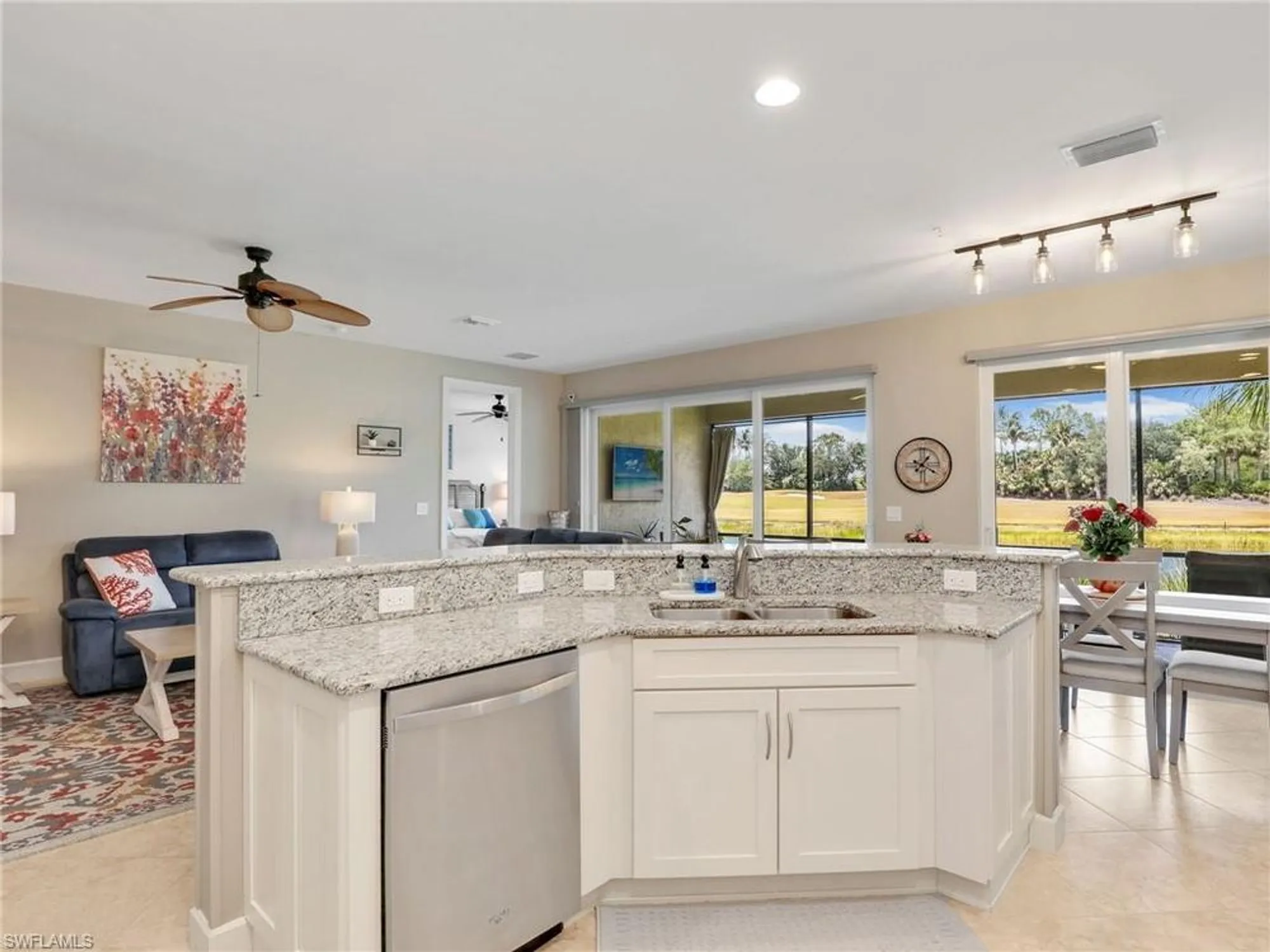 Property Slideshow image 11 of 33 | 10231 glastonbury cir 102, Fort Myers, FL, 33913