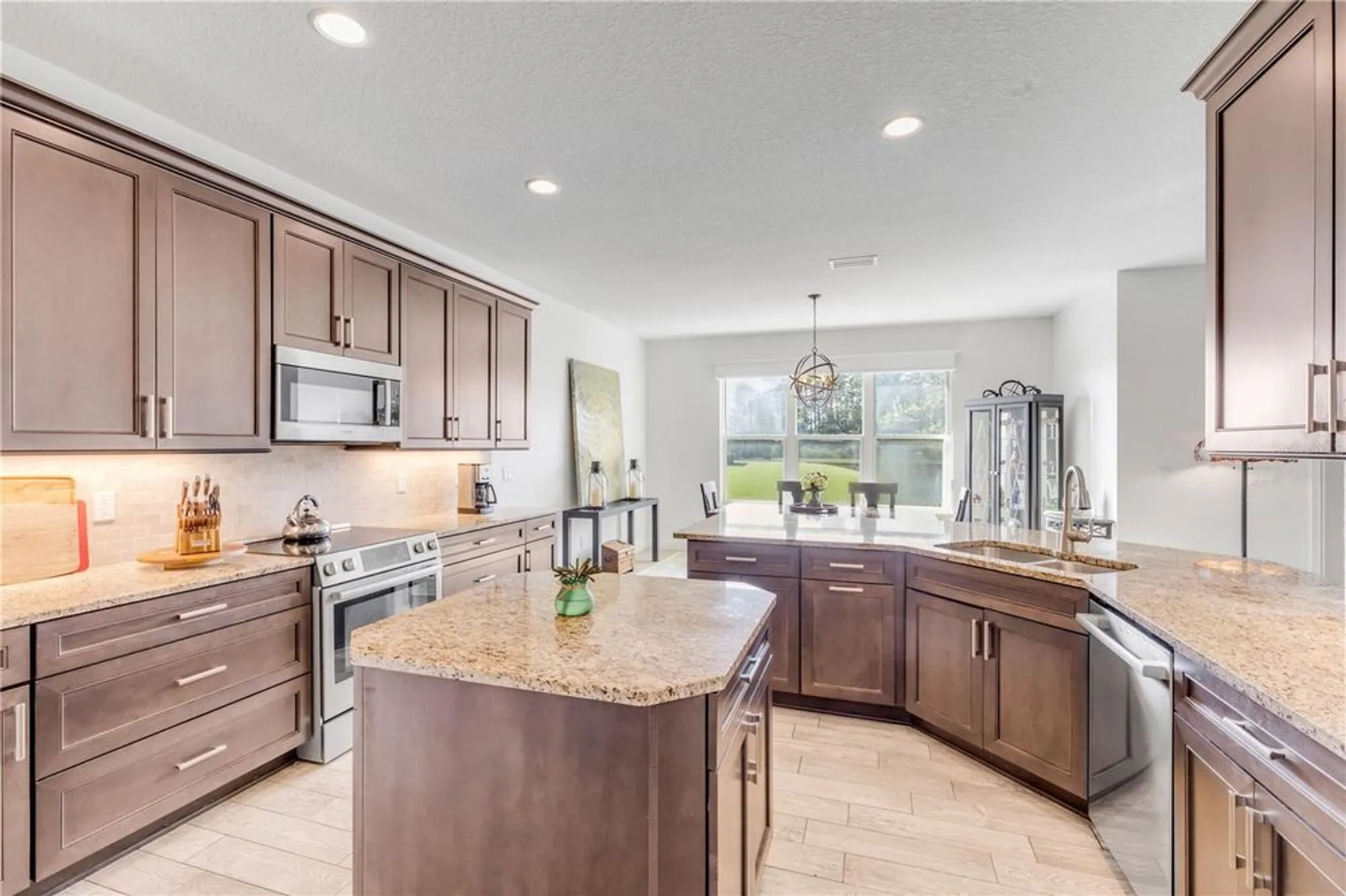 Property Slideshow image 13 of 84 | 3304 modena way, New Smyrna Beach, FL, 32168