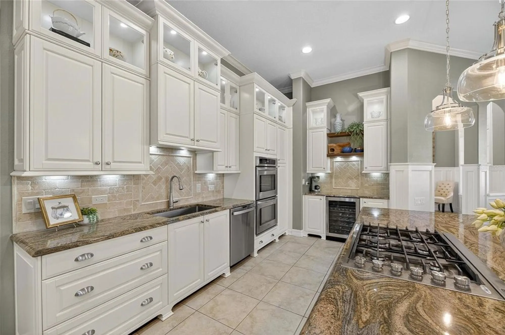 Property Slideshow image 49 of 94 | 539 islebay dr, Apollo Beach, FL, 33572