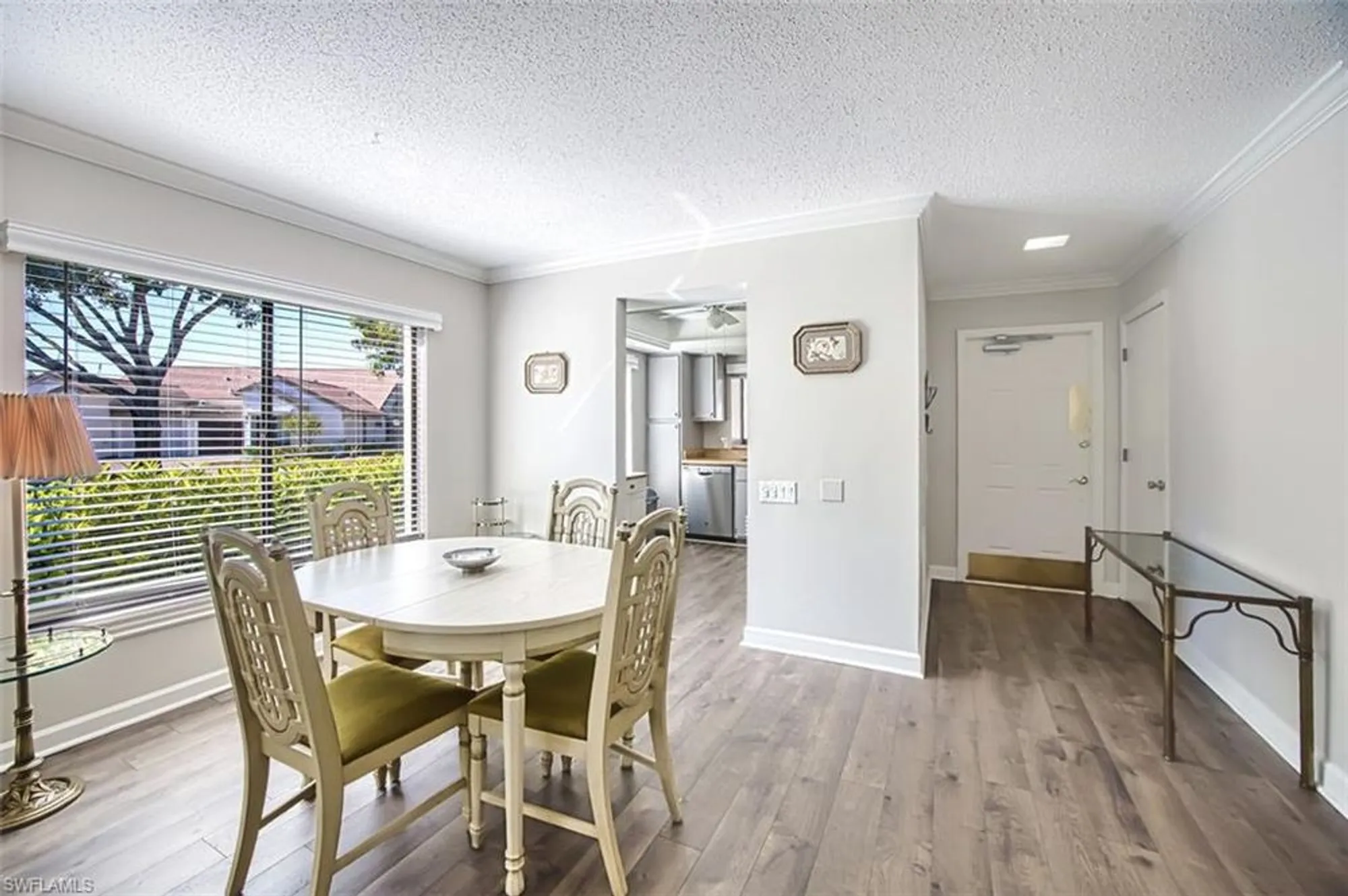 Property Slideshow image 6 of 50 | 1844 pine glade cir, Fort Myers, FL, 33907