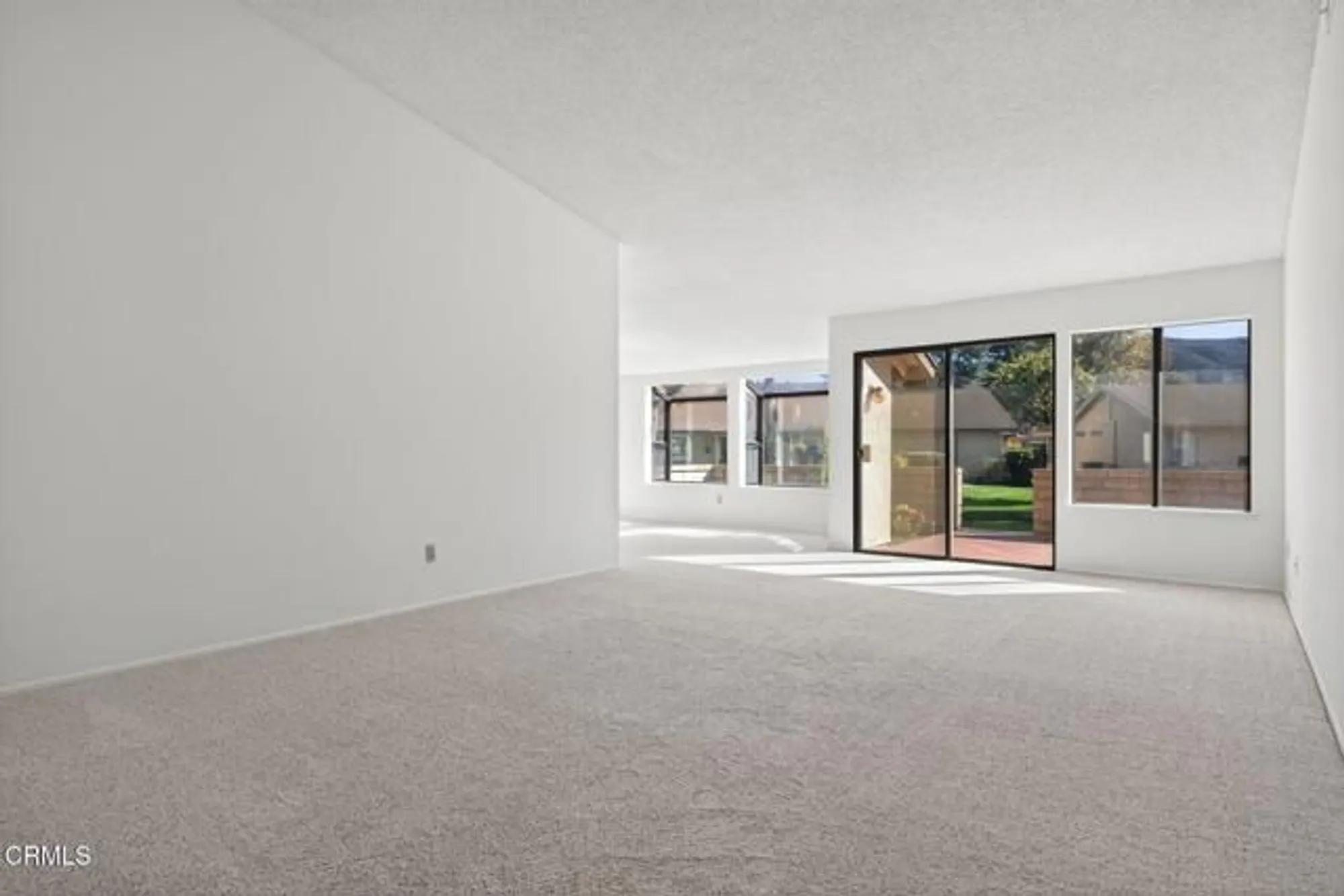 Property Slideshow image 6 of 52 | 17164 village 17, Camarillo, CA, 93012