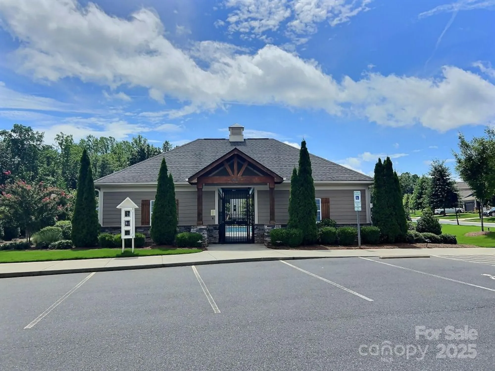 Property Slideshow image 45 of 48 | 467 sandbar pt, Lake Wylie, SC, 29710