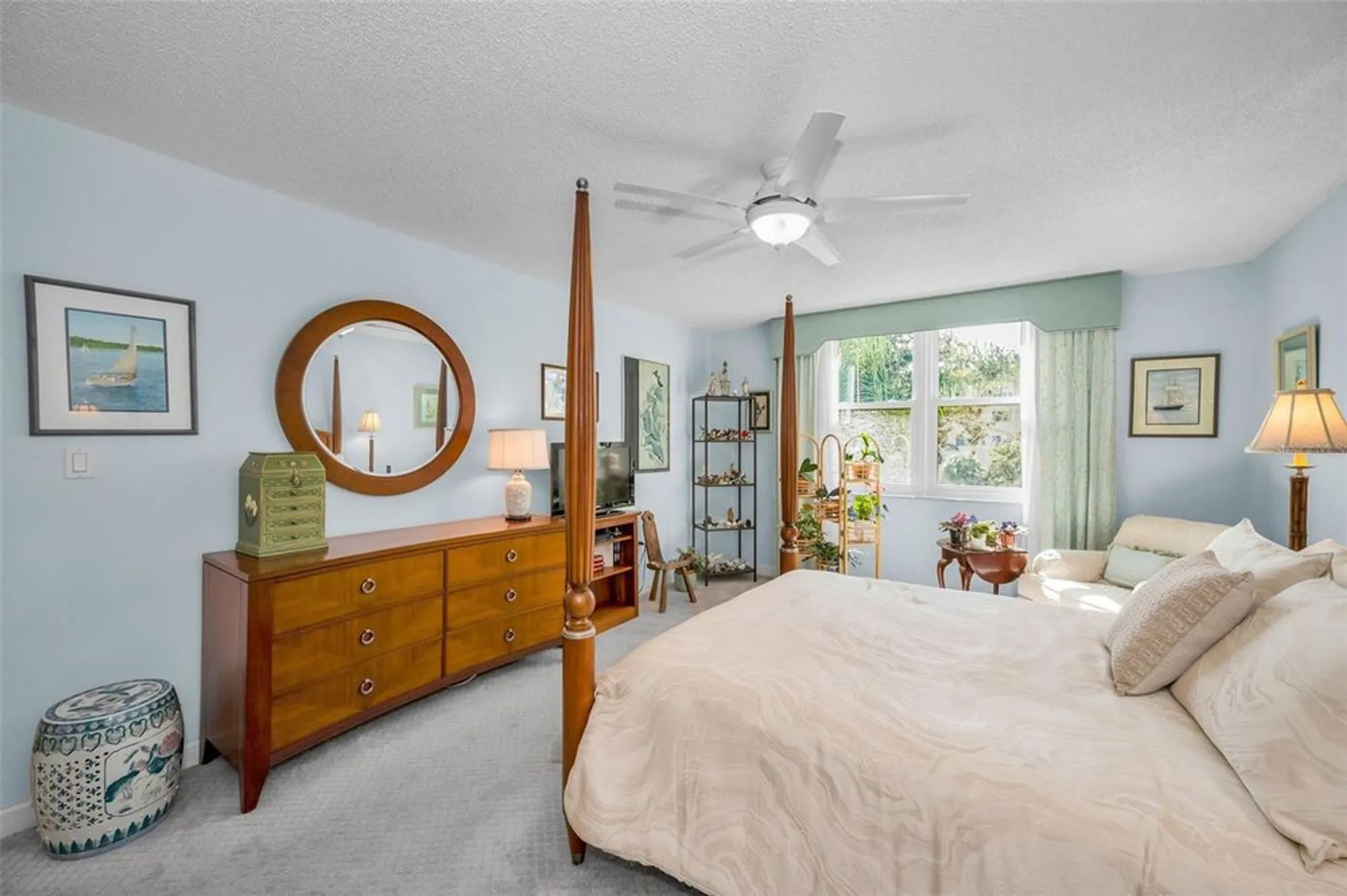 Property Slideshow image 26 of 42 | 632 edgewater dr 433, Dunedin, FL, 34698