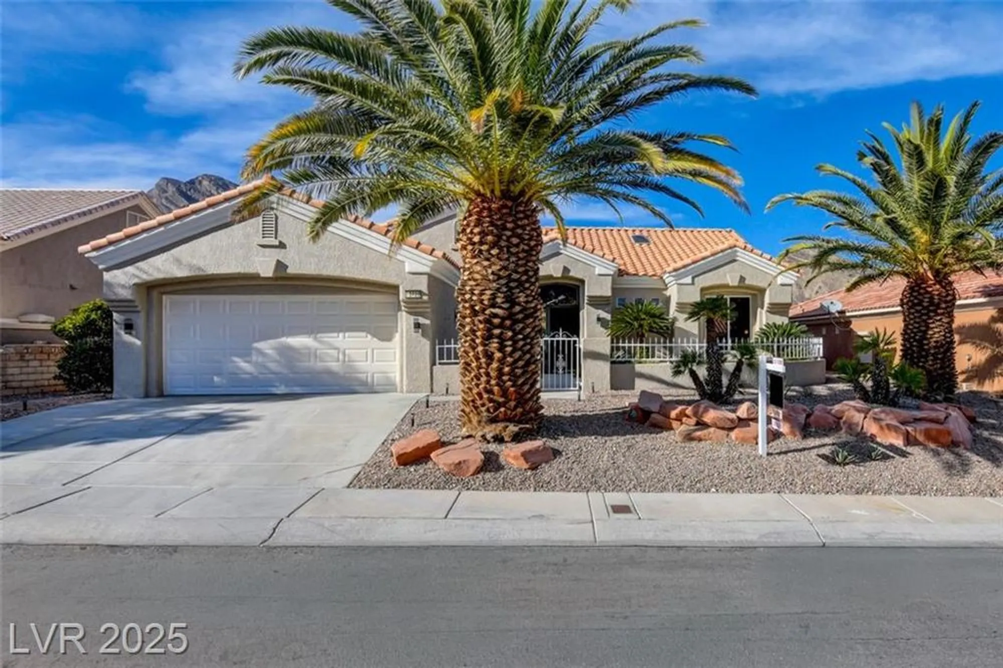 Property Slideshow image 37 of 42 | 10720 back plains dr, Las Vegas, NV, 89134