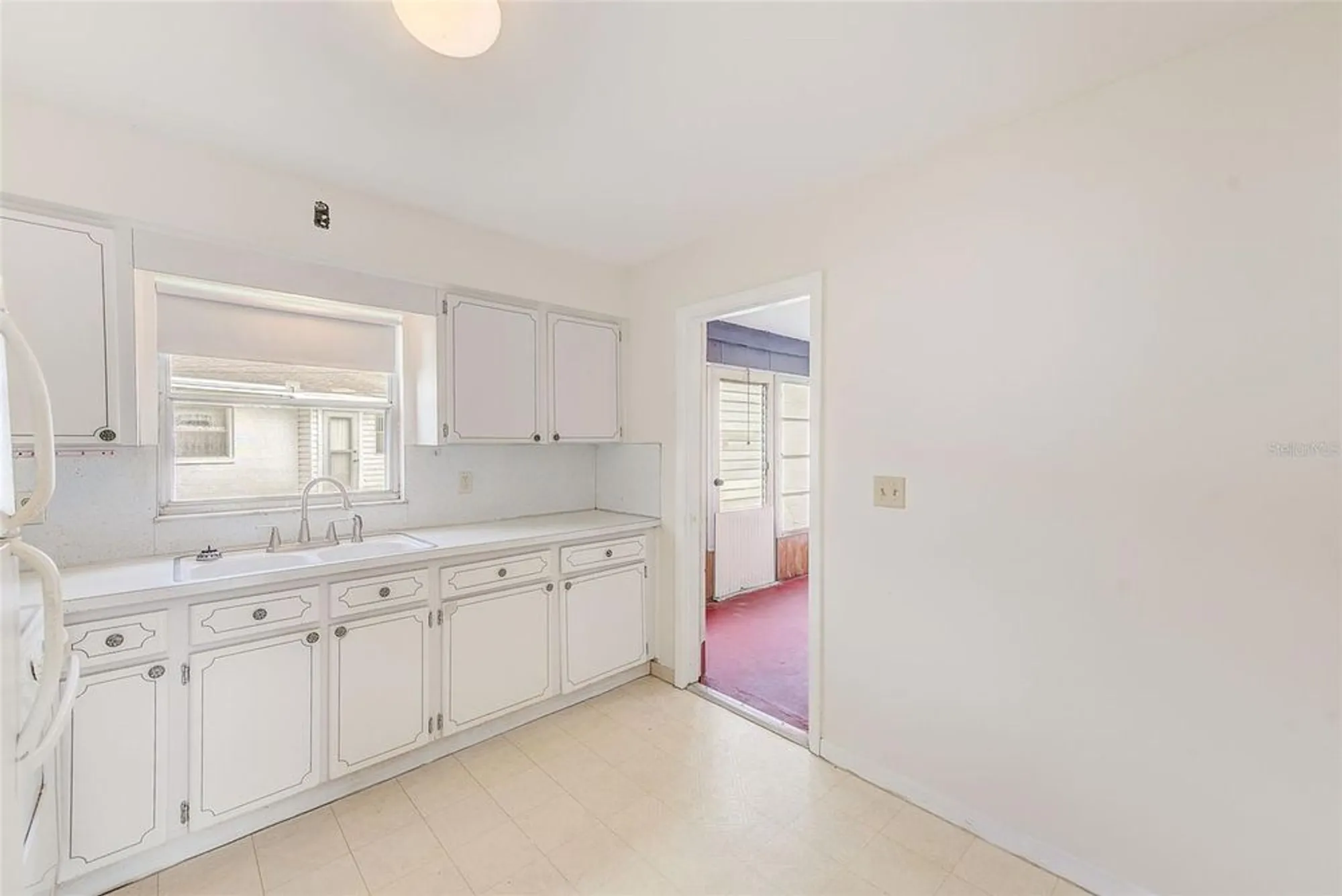 Property Slideshow image 11 of 32 | 4995 trillium ct, Pinellas Park, FL, 33782