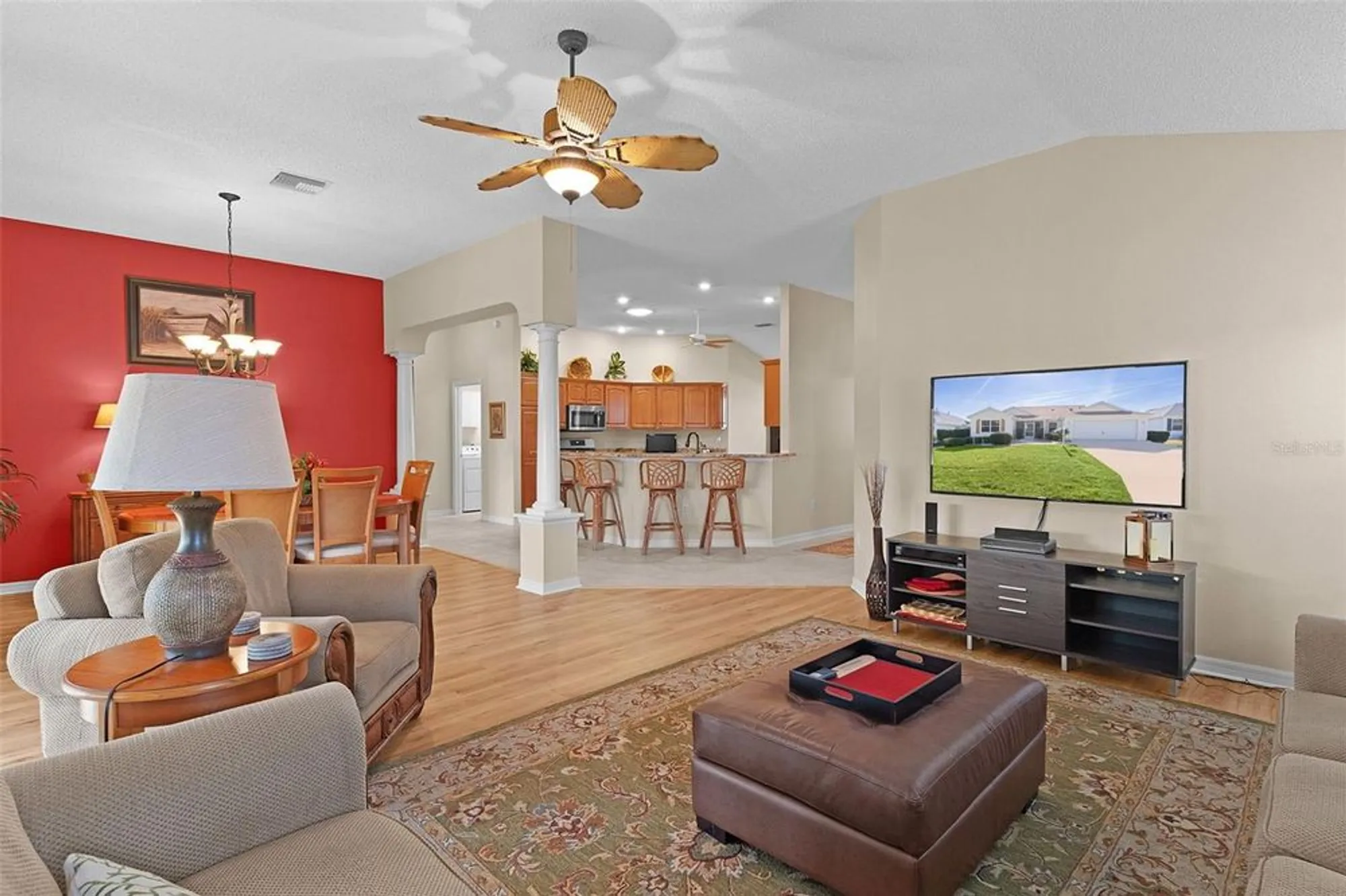 Property Slideshow image 11 of 49 | 2864 manor downs, The Villages, FL, 32162