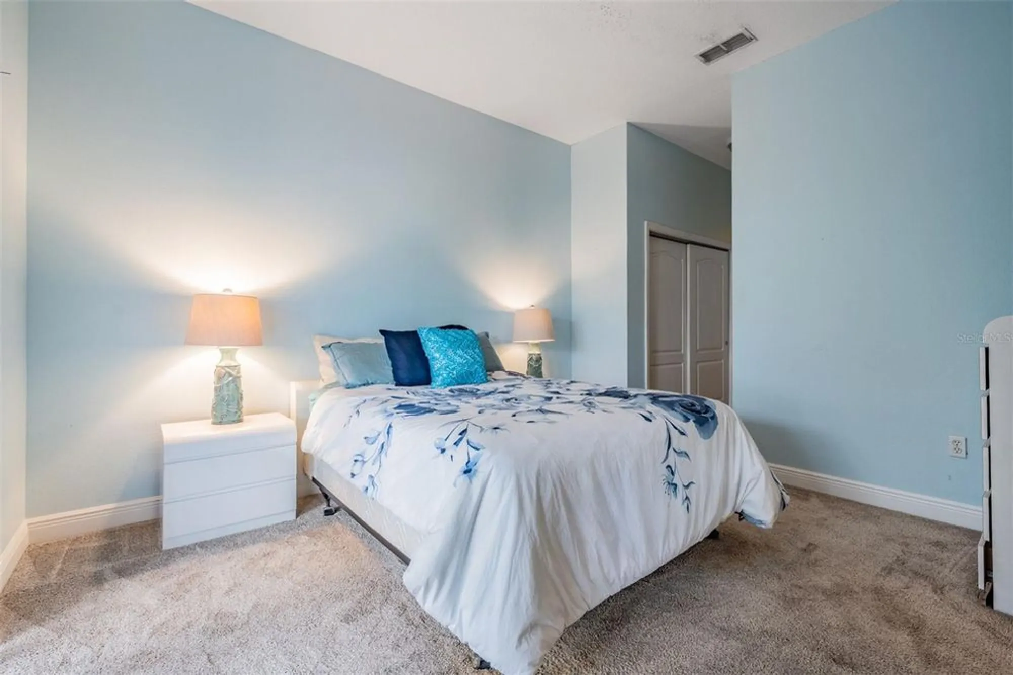 Property Slideshow image 13 of 85 | 29312 marker loop, San Antonio, FL, 33576