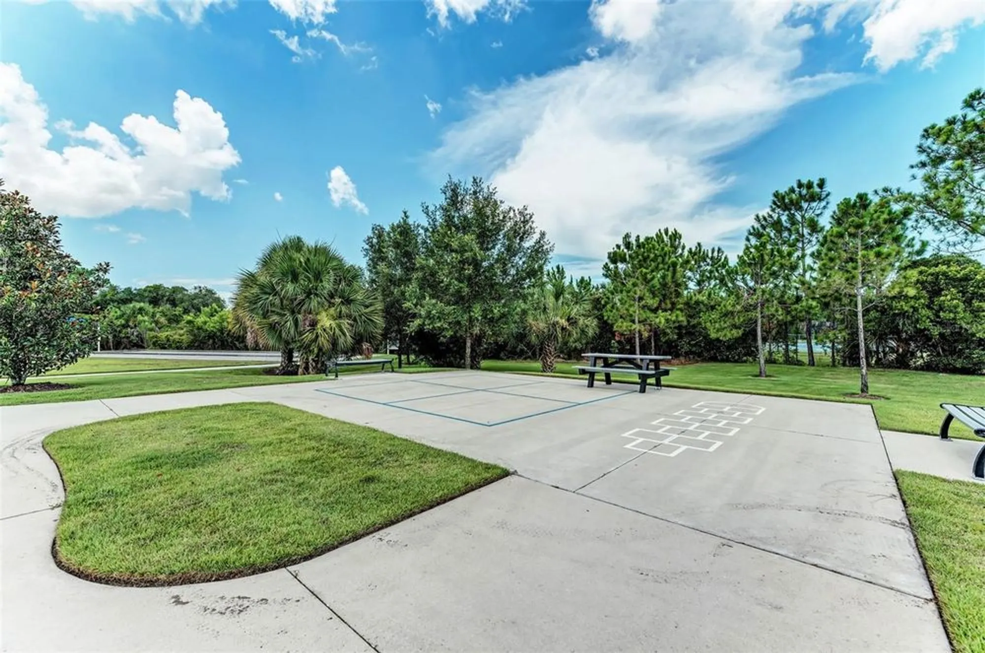 Property Slideshow image 57 of 100 | 12229 stuart dr, Venice, FL, 34293