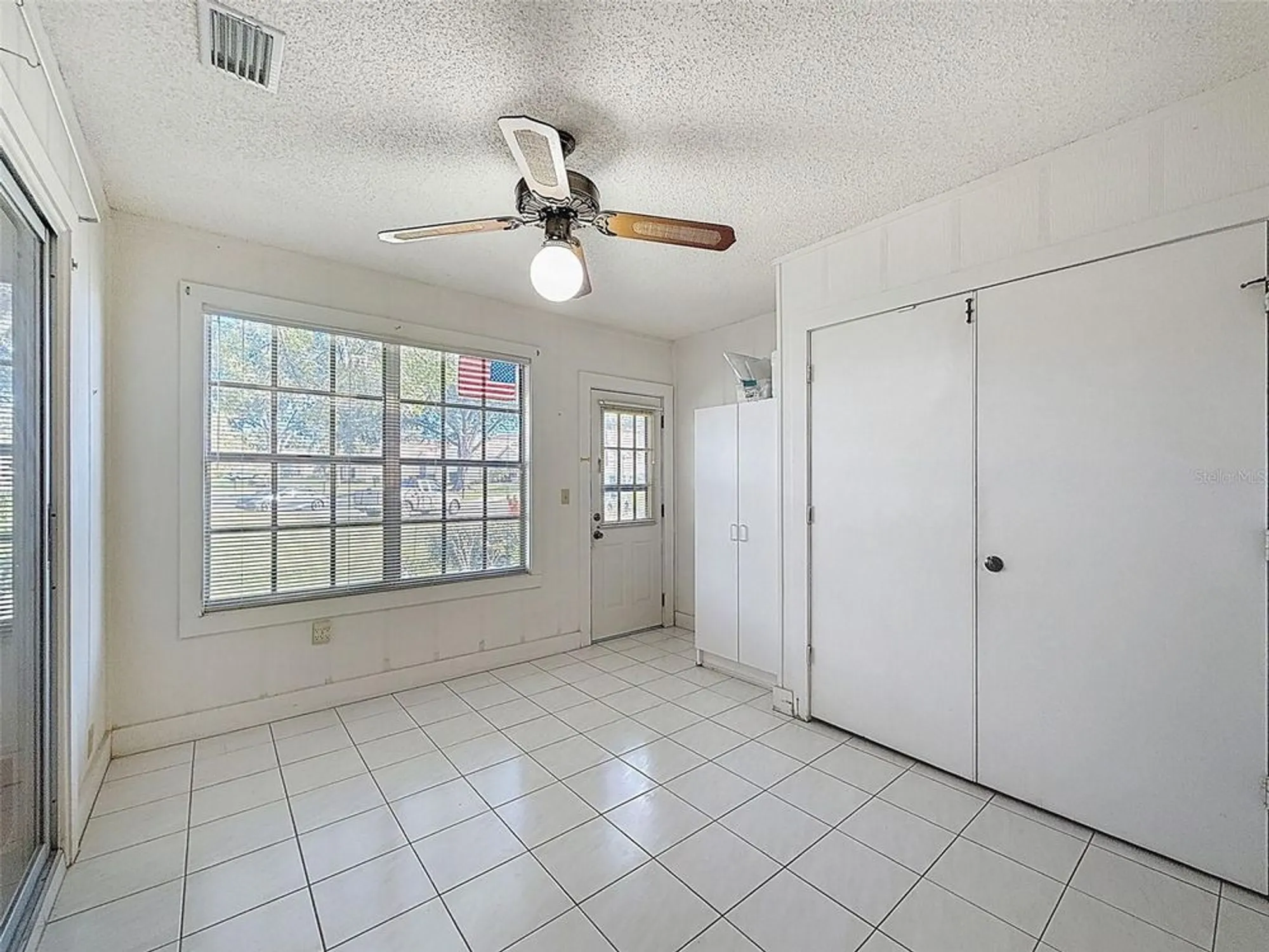 Property Slideshow image 26 of 74 | 11403 versailles ln, Port Richey, FL, 34668