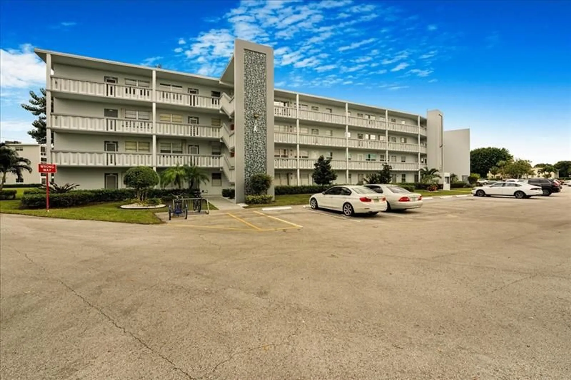 Property Slideshow image 30 of 60 | 1011 swansea a # 1011, Deerfield Beach, FL, 33442