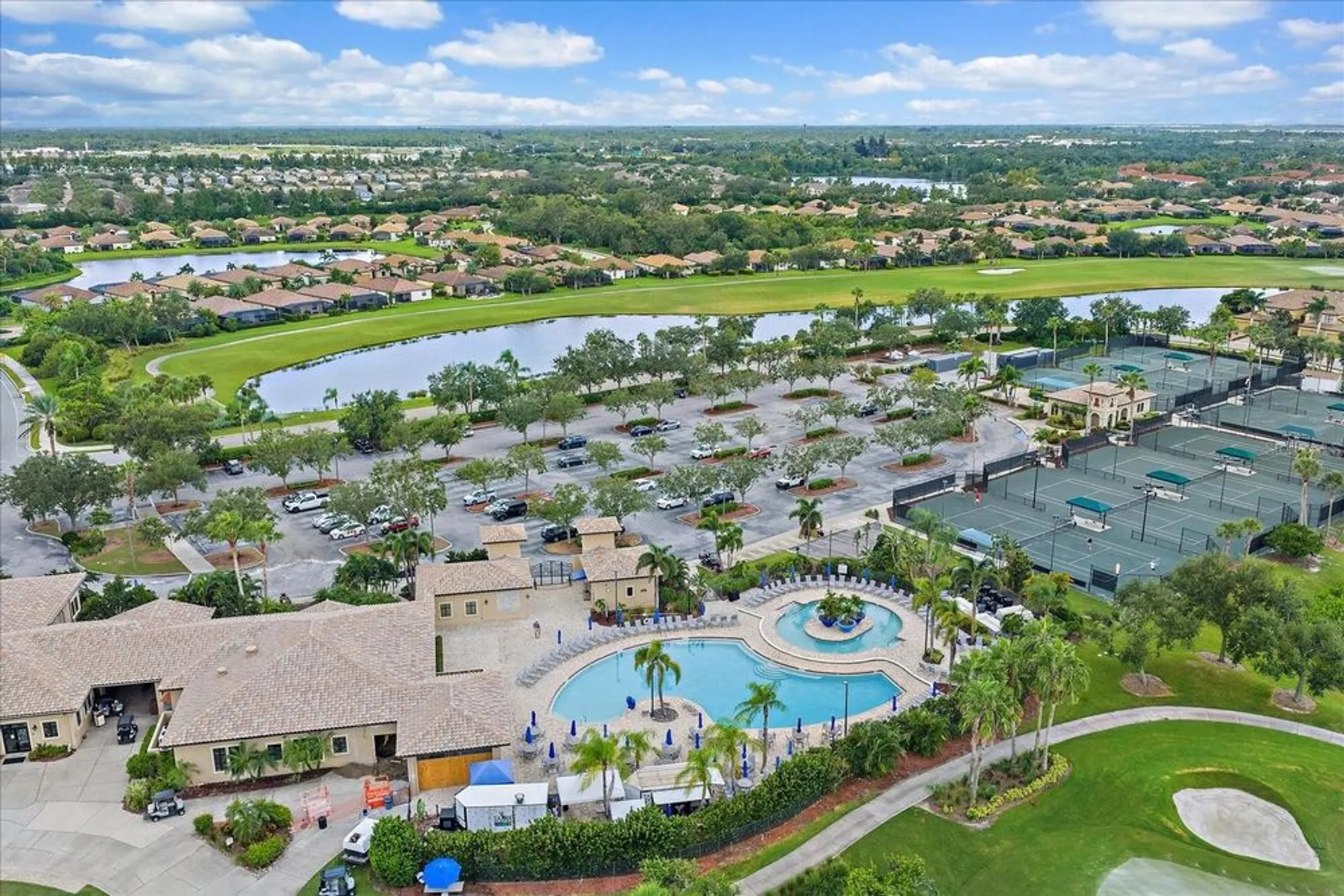 Property Slideshow image 40 of 46 | 131 river enclave ct, Bradenton, FL, 34212