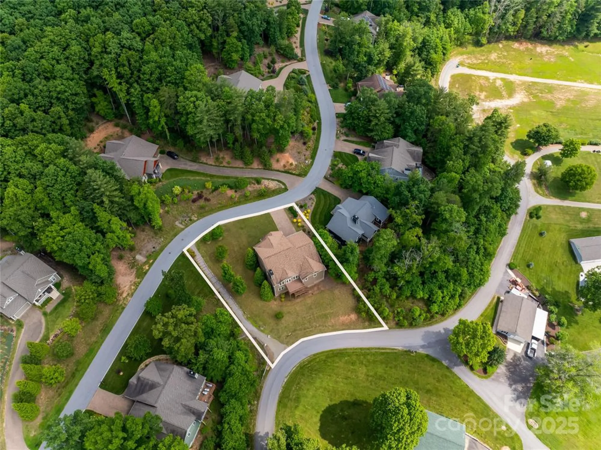 Property Slideshow image 41 of 48 | 91 greenwells glory dr, Biltmore Lake, NC, 28715