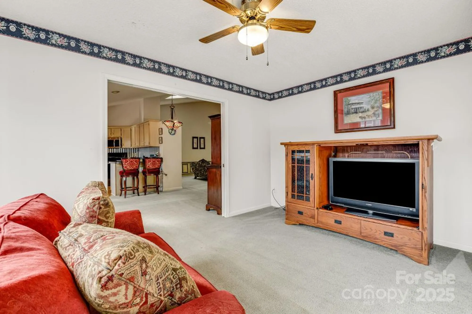 Property Slideshow image 21 of 34 | 11 heather way d, Candler, NC, 28715