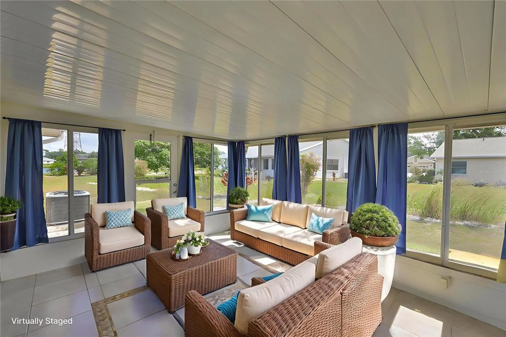 Property Slideshow image 40 of 46 | 206 sola ln, Sun City Center, FL, 33573