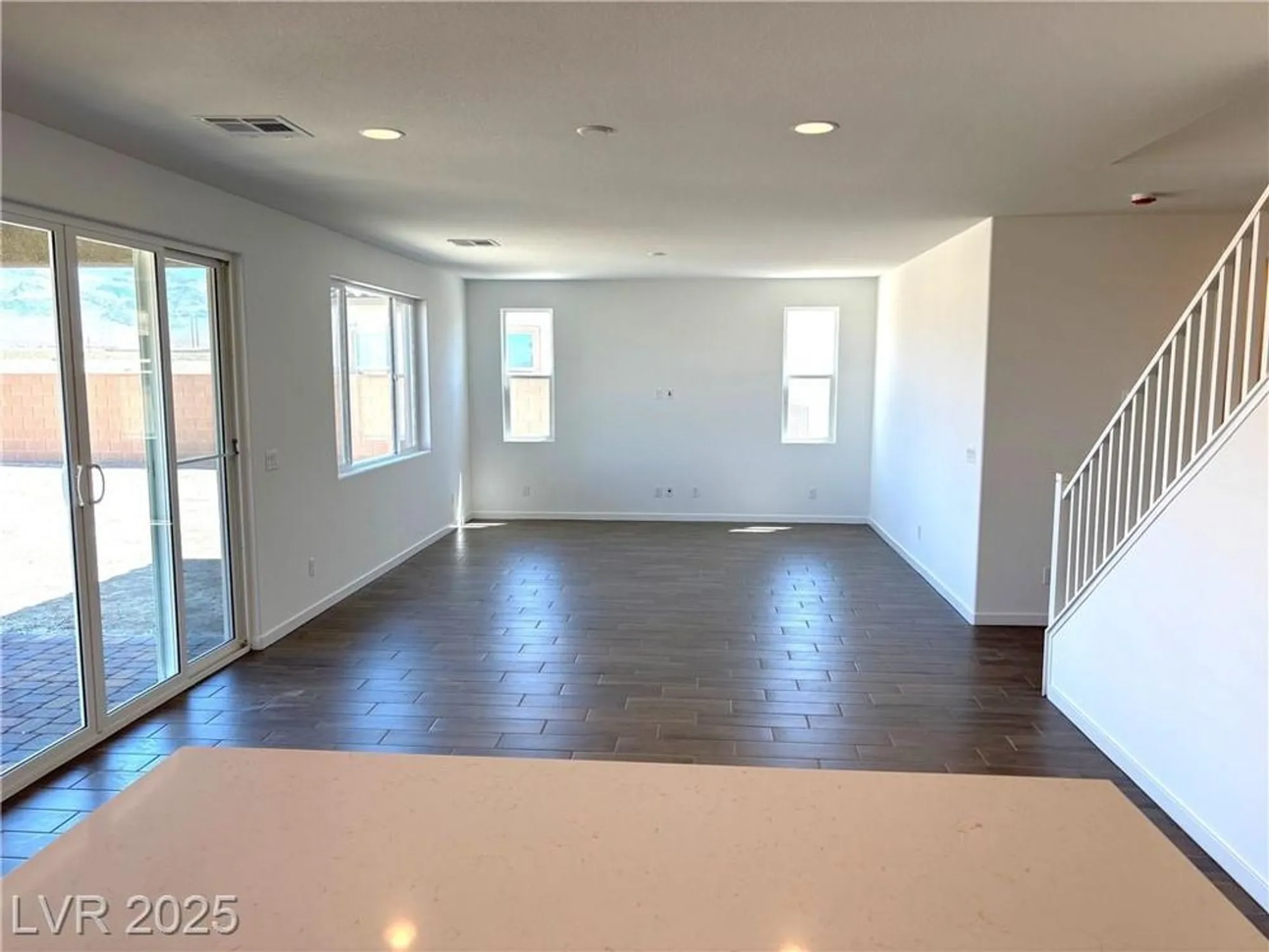 Property Slideshow image 17 of 30 | 5688 e badlands ln, Pahrump, NV, 89061