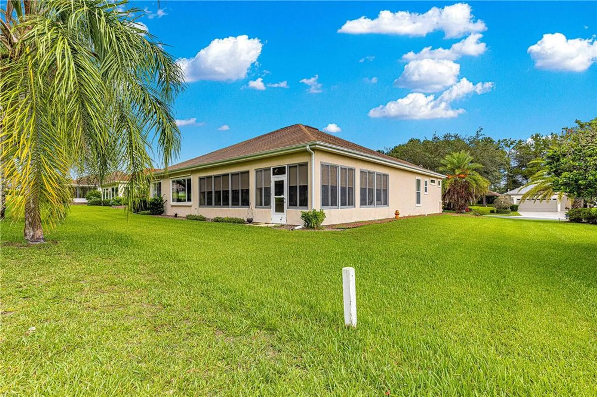 Property Slideshow image 6 of 47 | 13195 se 93rd cir, Summerfield, FL, 34491