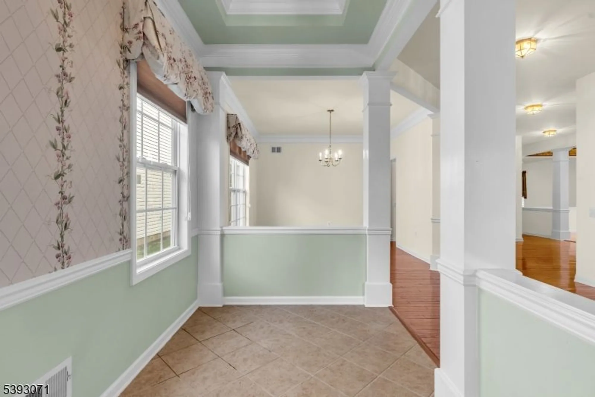 Property Slideshow image 5 of 45 | 212 sherwood ct, Somerset, NJ, 08873